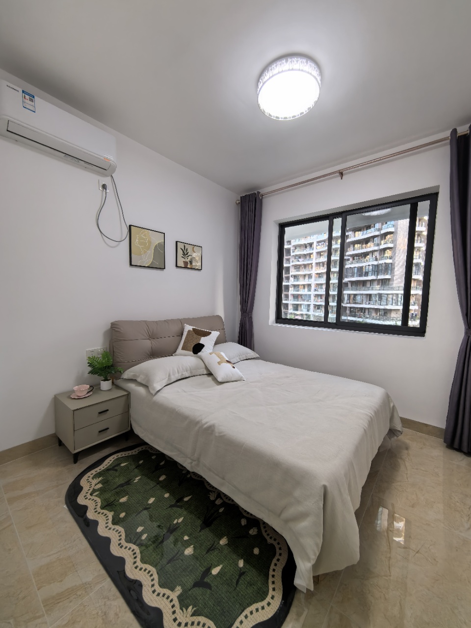 绿地海长流一期  2室2厅1卫    118.0万 绿地海长流一期  2室2厅1卫    118.0万室内图