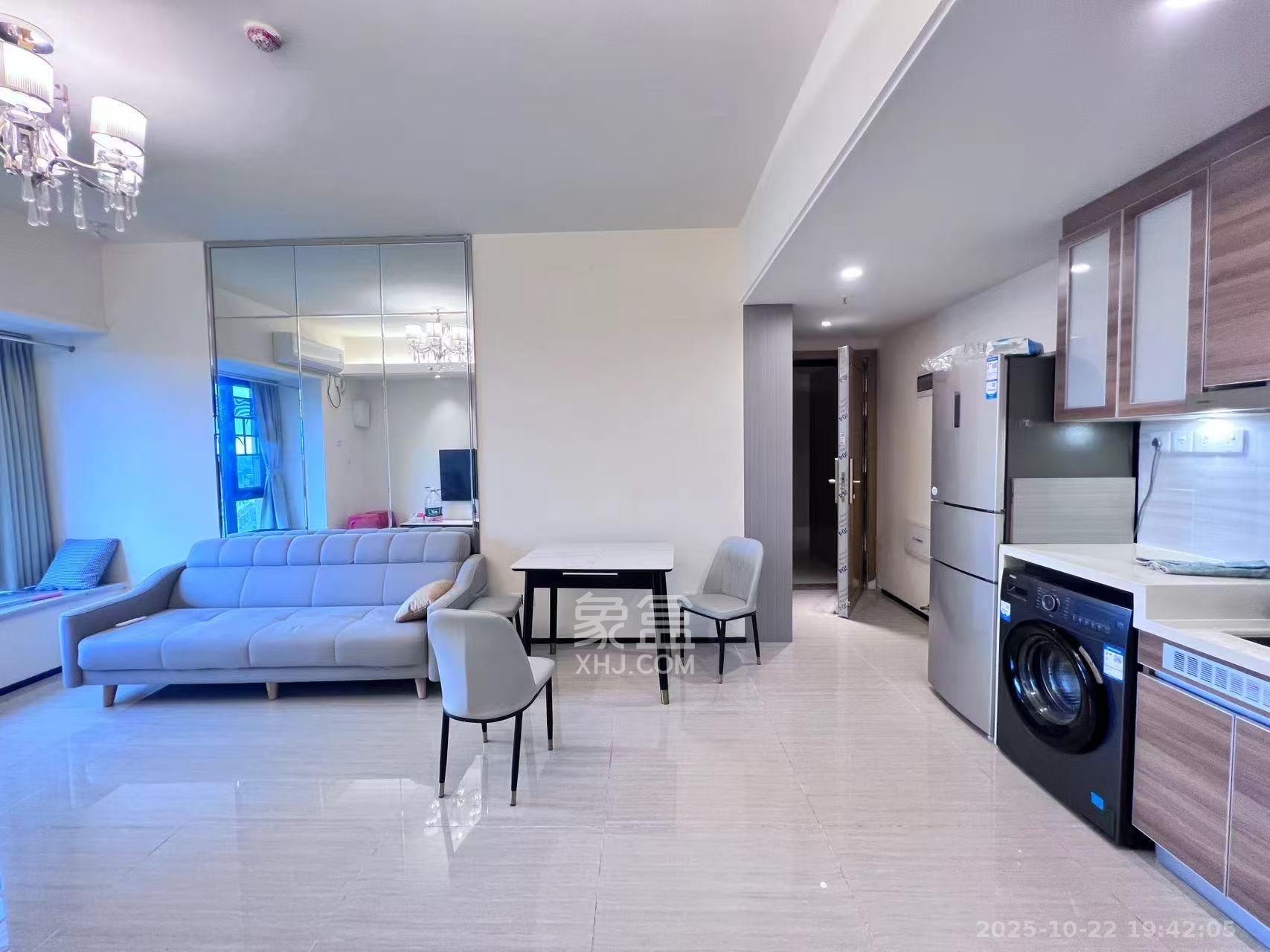 恒大清澜苑(恒大御景半岛四期)  1室1厅1卫    1900.0元/月 恒大清澜苑(恒大御景半岛四期)  1室1厅1卫    1900.0元/月