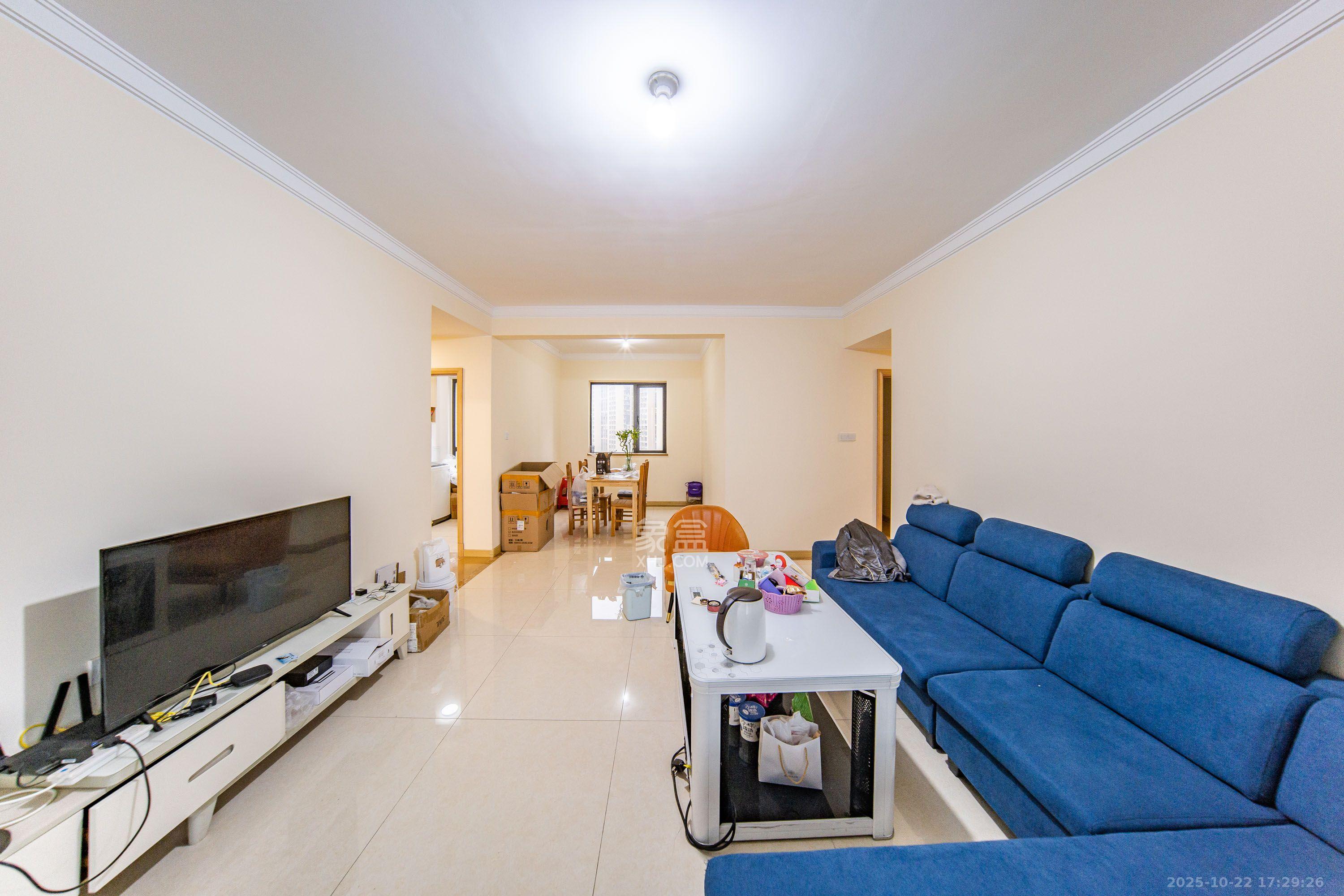 兰亭湾畔  4室2厅2卫    3200.0元/月 兰亭湾畔  4室2厅2卫    3200.0元/月室内图1