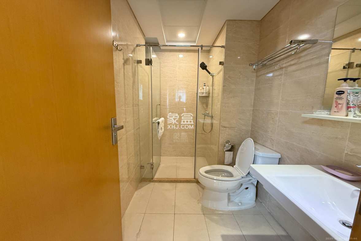 晋合湘水湾三期 2室2厅1卫 2500.0元/月 晋合湘水湾三期 2室2厅1卫 2500.0元/月室内图