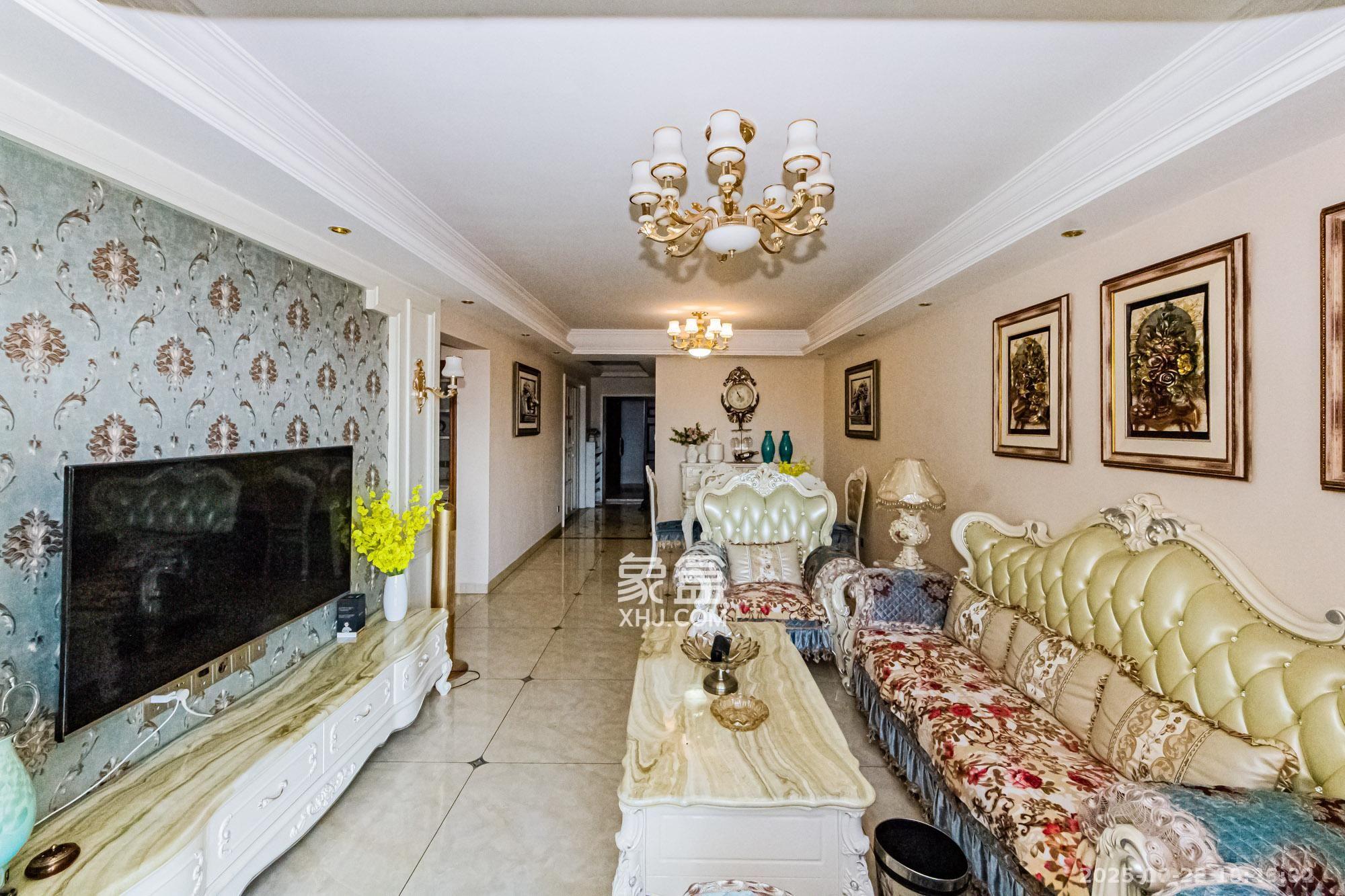 北辰三角洲E4区  3室2厅1卫    3500.0元/月 北辰三角洲E4区  3室2厅1卫    3500.0元/月室内图