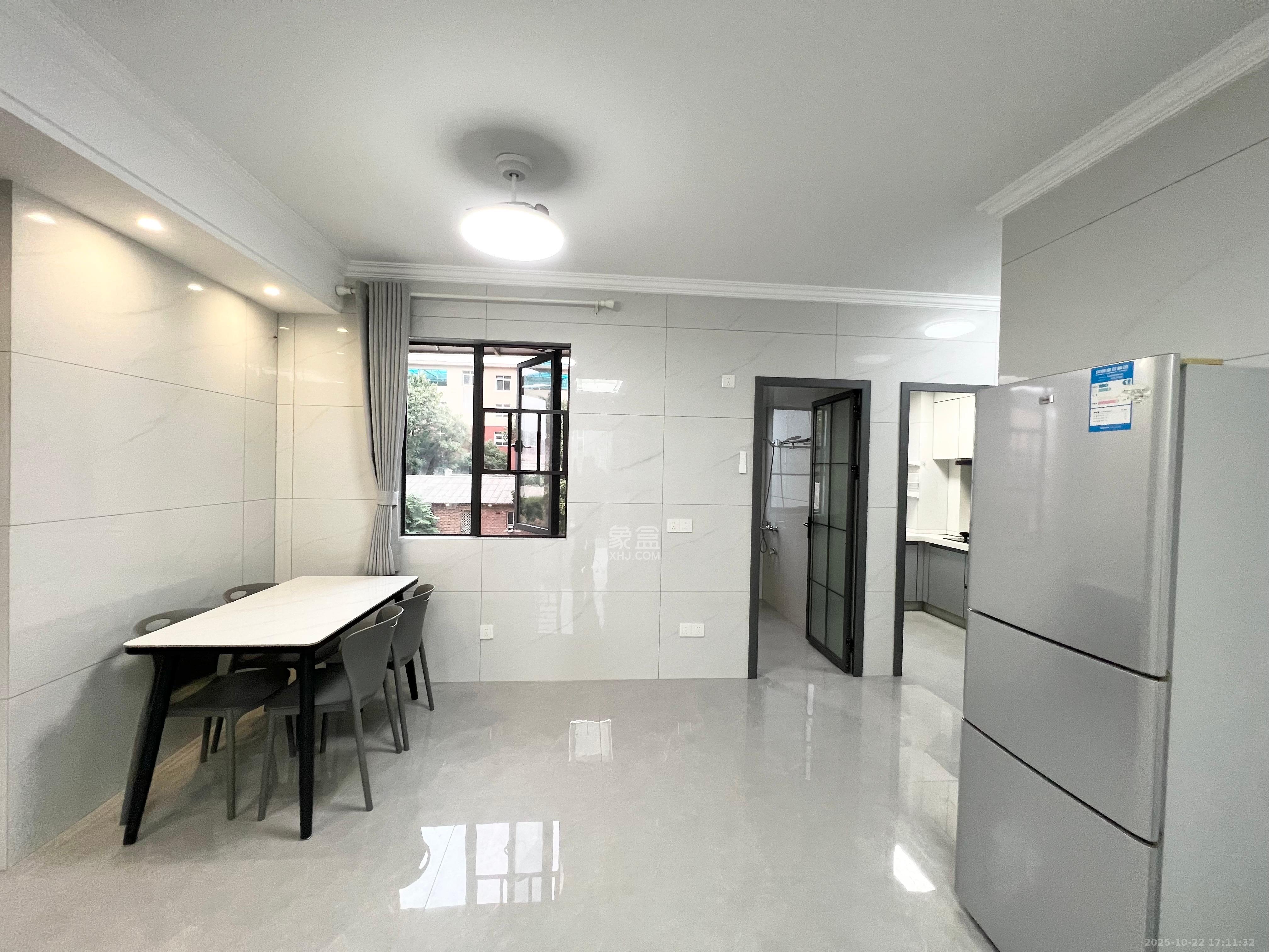 金塘家园  2室2厅1卫    2300.0元/月