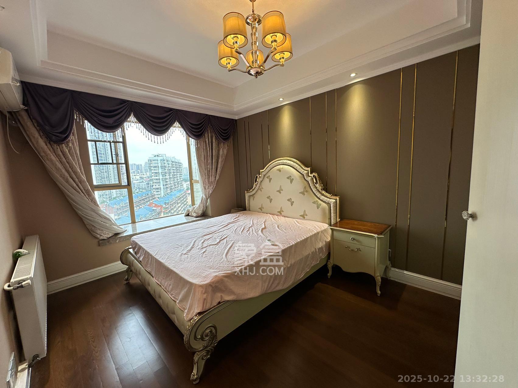 恒大御景半岛湘江苑（恒大御景半岛一期）  3室2厅2卫    7000.0元/月室内图