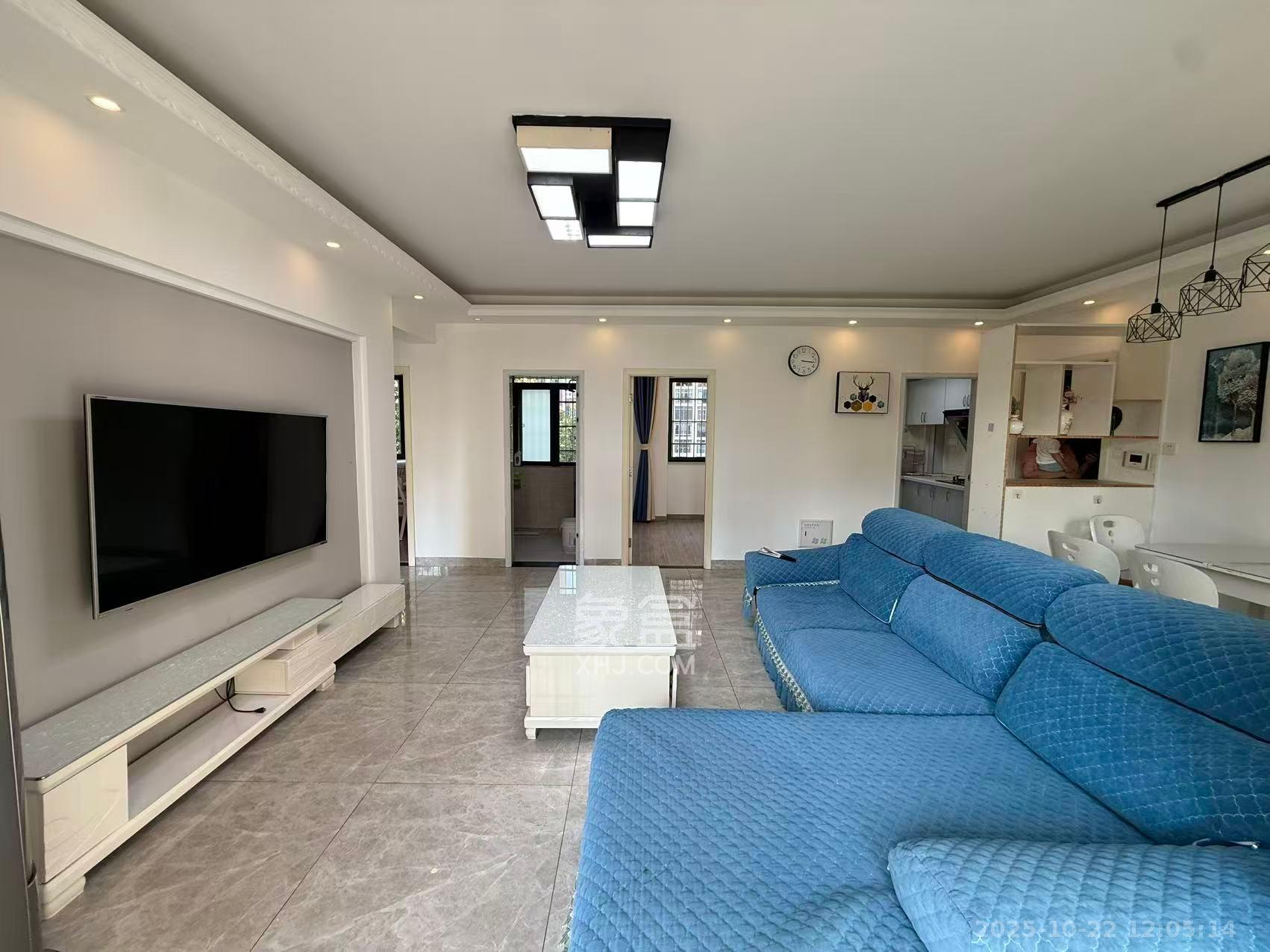 洋湖和园(福联嘉苑)  3室1厅1卫    2300.0元/月 洋湖和园(福联嘉苑)  3室1厅1卫    2300.0元/月