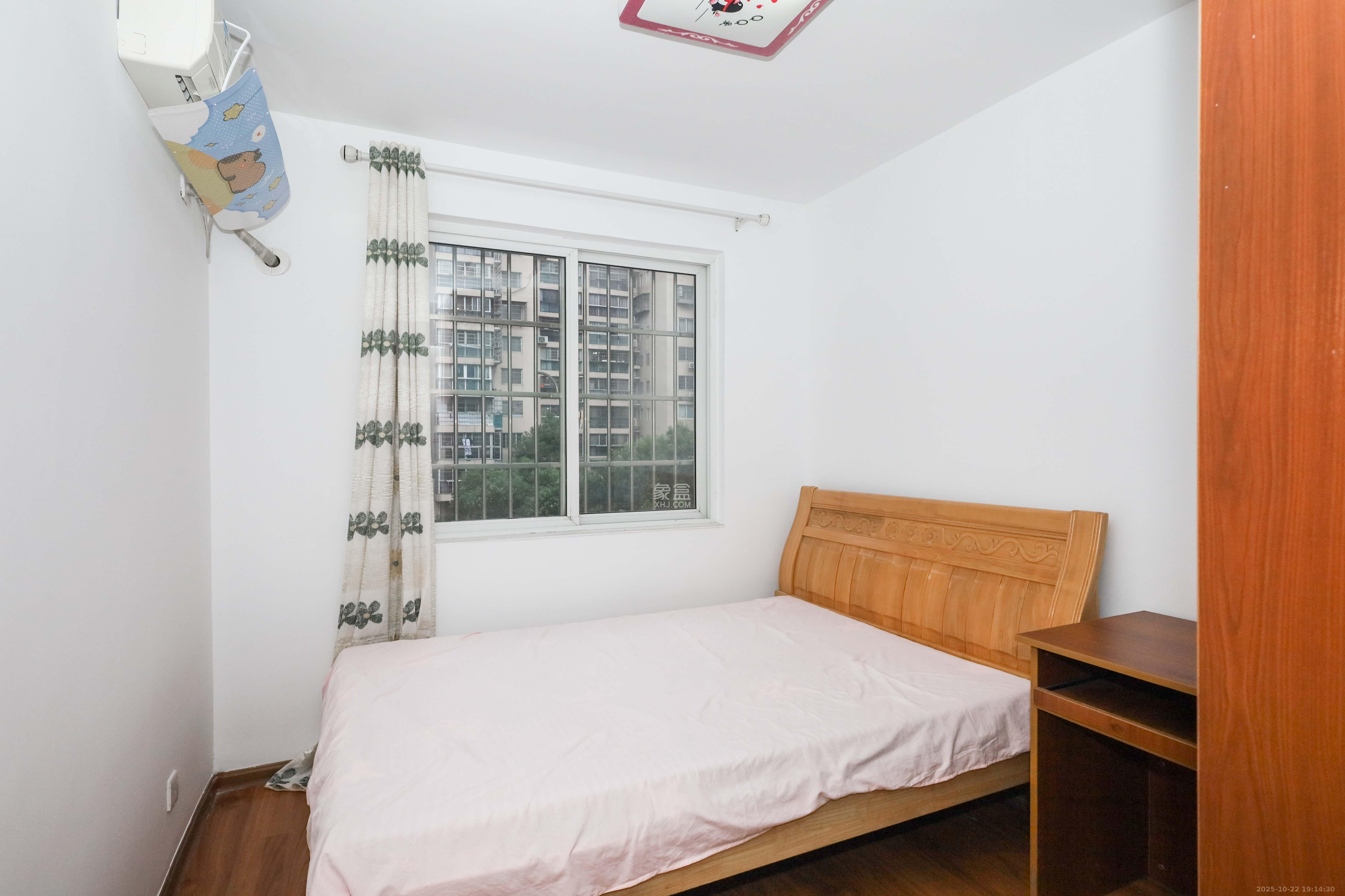 麓谷锦和园  3室1厅1卫    62.8万 麓谷锦和园  3室1厅1卫    62.8万卧室