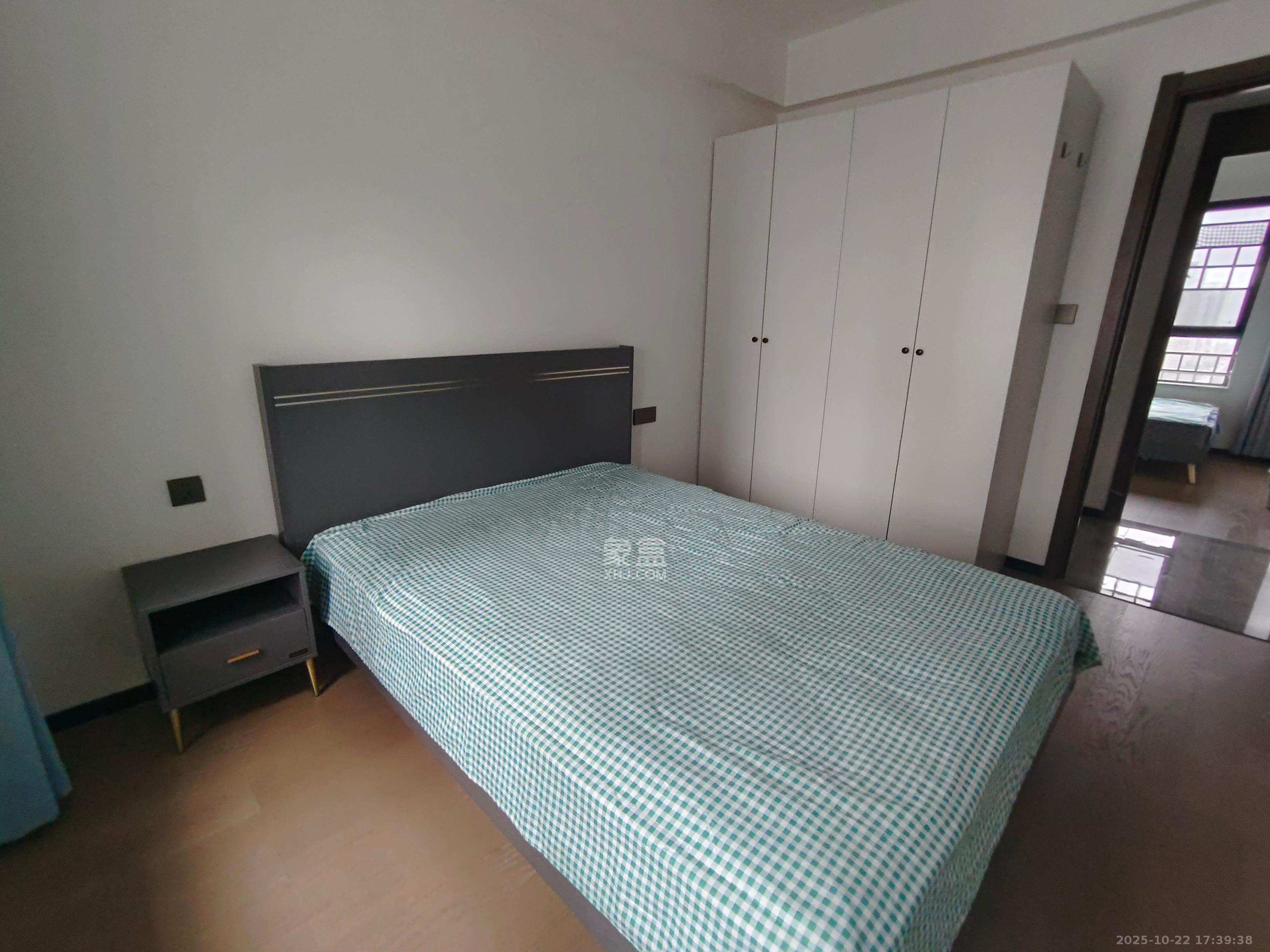 欣利梅溪左岸  4室2厅1卫    3380.0元/月室内图