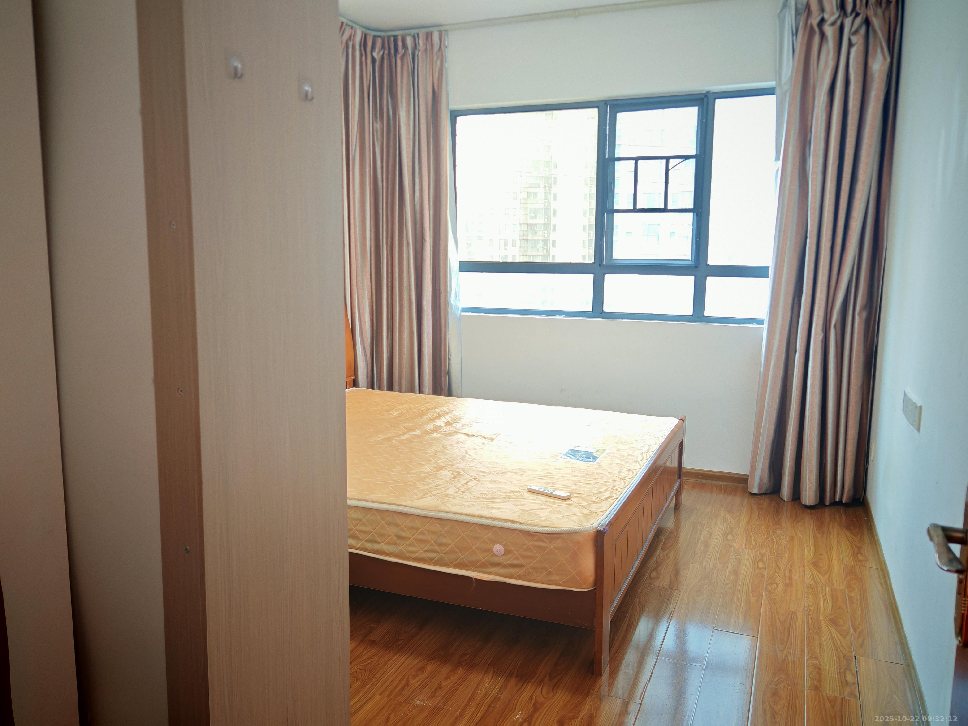 杜鹃文苑  2室2厅1卫    1800.0元/月 杜鹃文苑  2室2厅1卫    1800.0元/月室内图