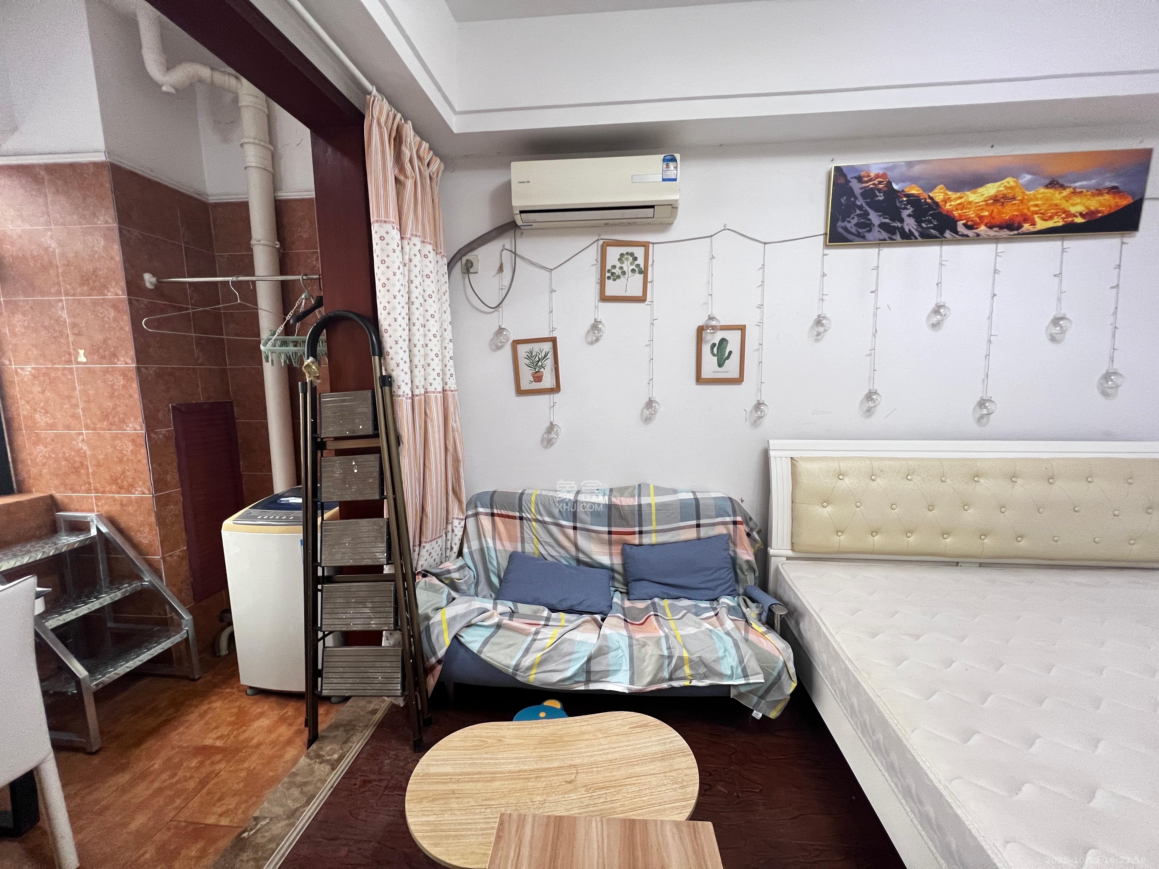 天元涉外景园B区 1室1厅1卫 1400.0元/月 天元涉外景园B区 1室1厅1卫 1400.0元/月室内图