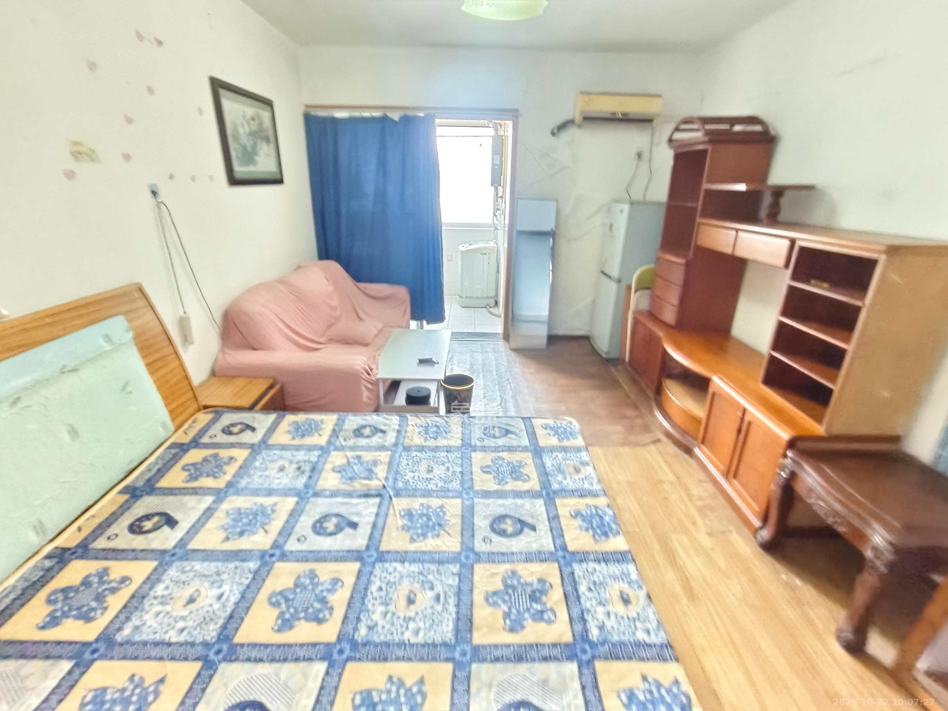 建鸿达现代公寓  1室1厅1卫    1300.0元/月 建鸿达现代公寓  1室1厅1卫    1300.0元/月室内图