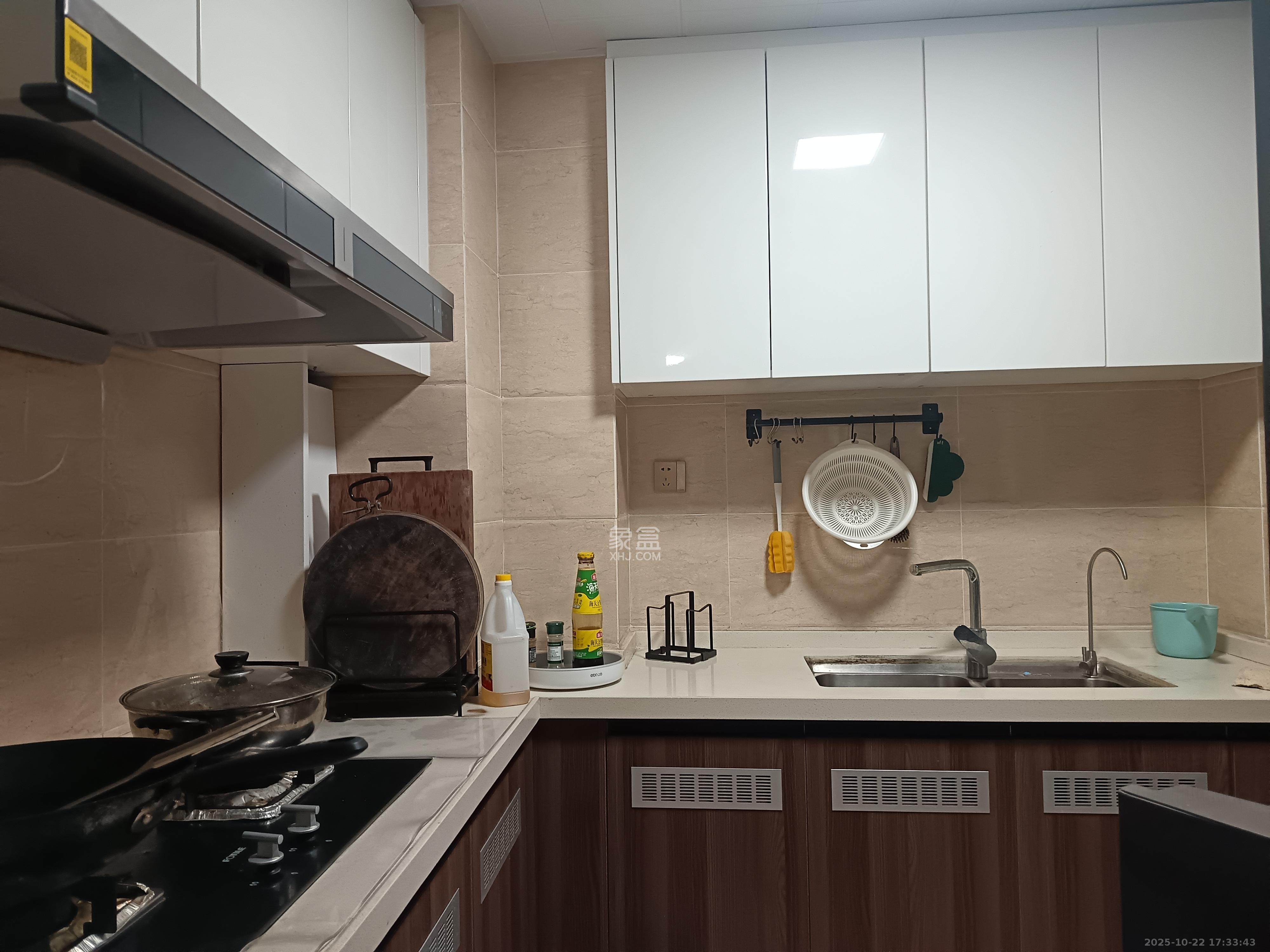 鑫苑芙蓉鑫家  1室0厅0卫    2600.0元/月室内图