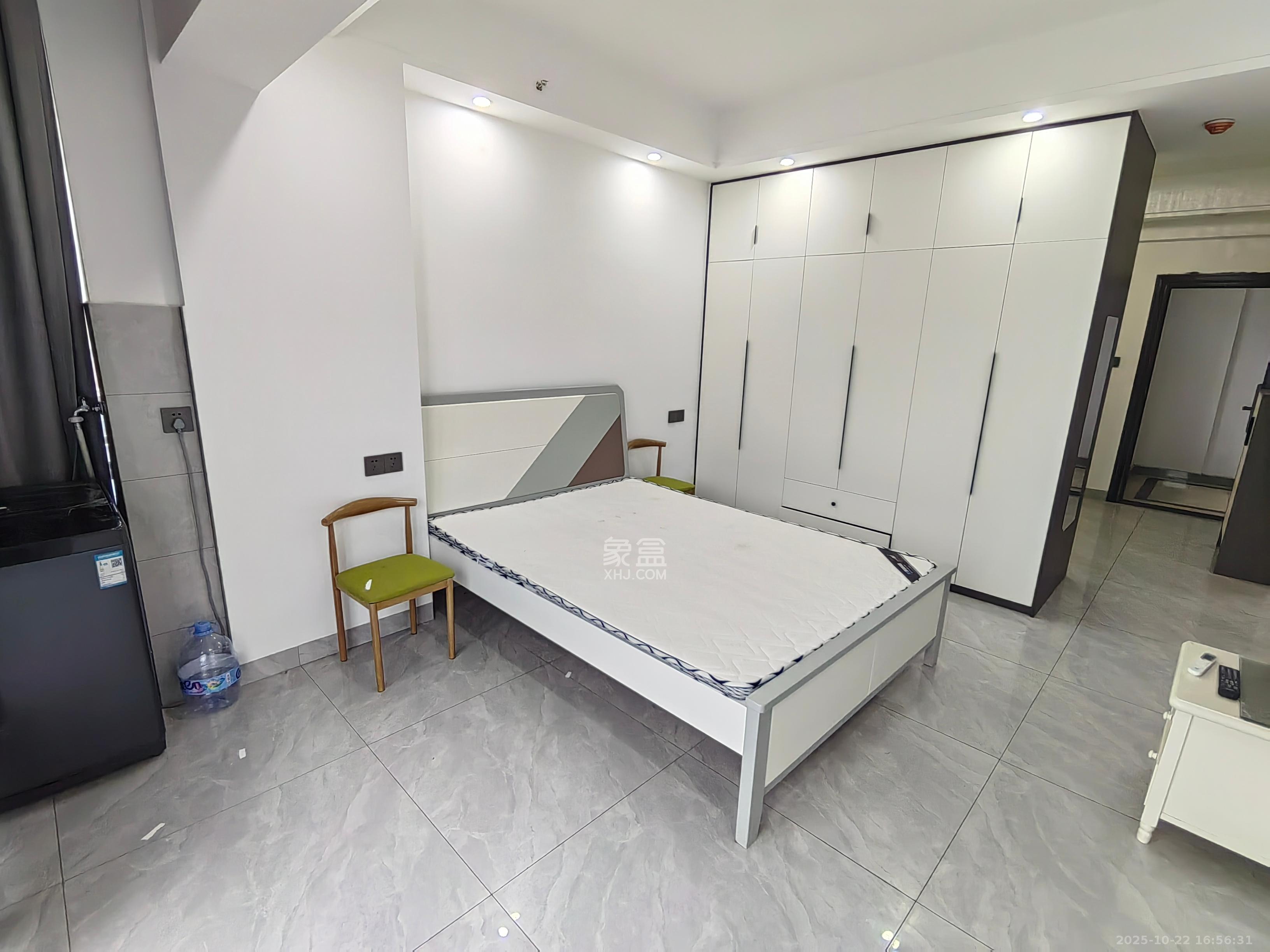 红星果寓  1室0厅1卫    1800.0元/月室内图