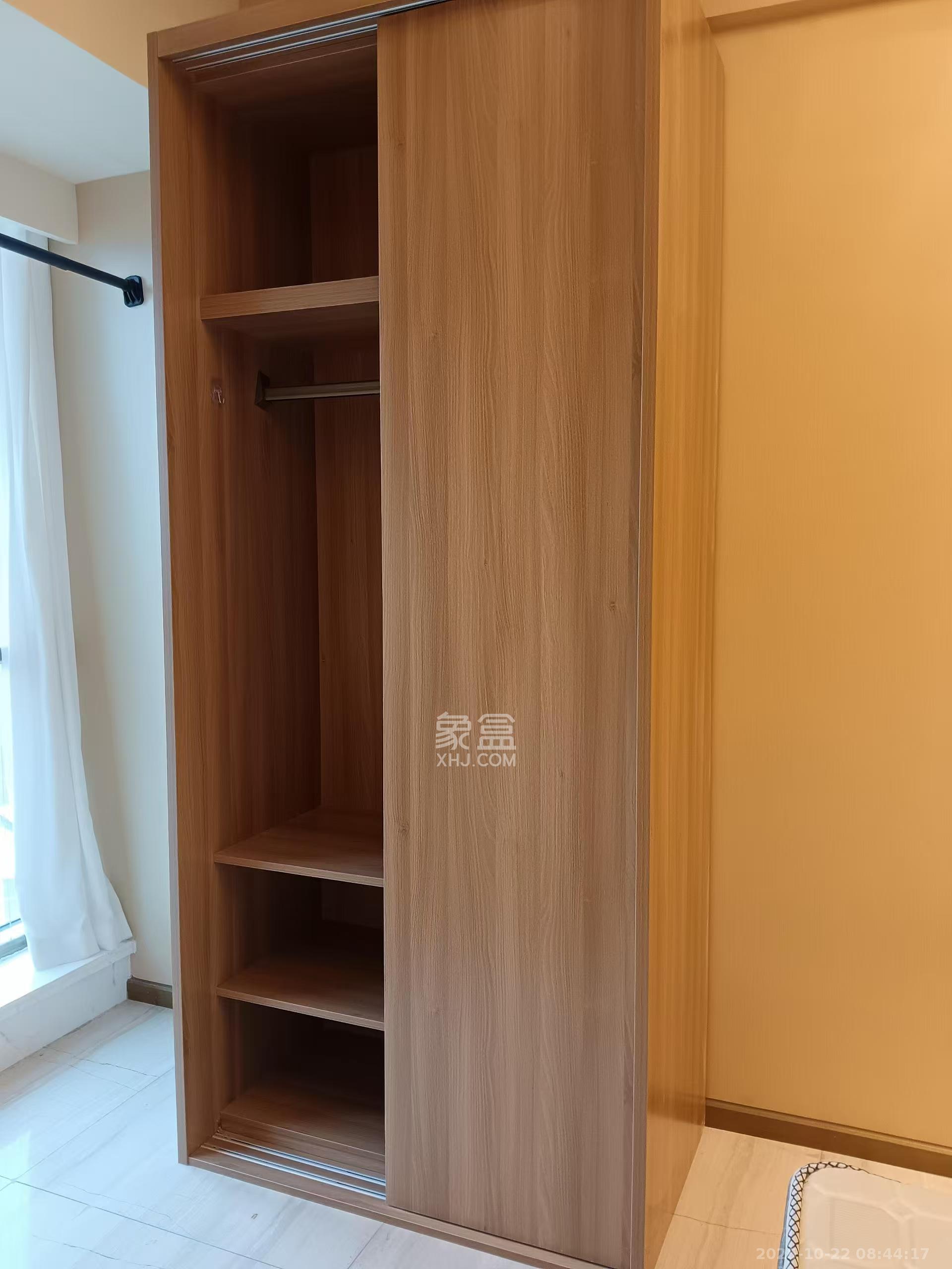 恒大誉府（融誉商业中心）  1室0厅0卫    1700.0元/月