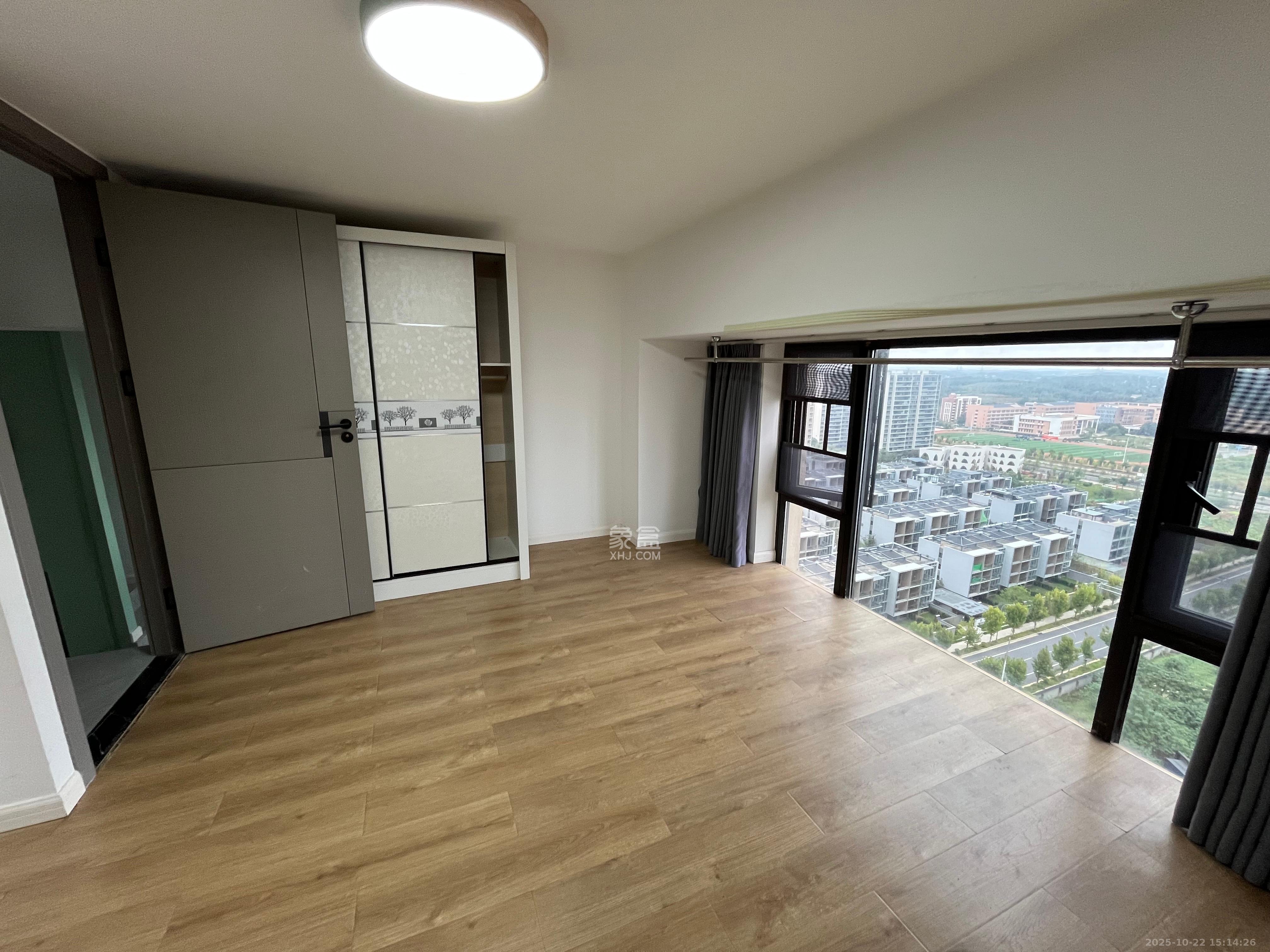 新城悦隽  4室2厅2卫    3200.0元/月 新城悦隽  4室2厅2卫    3200.0元/月室内图