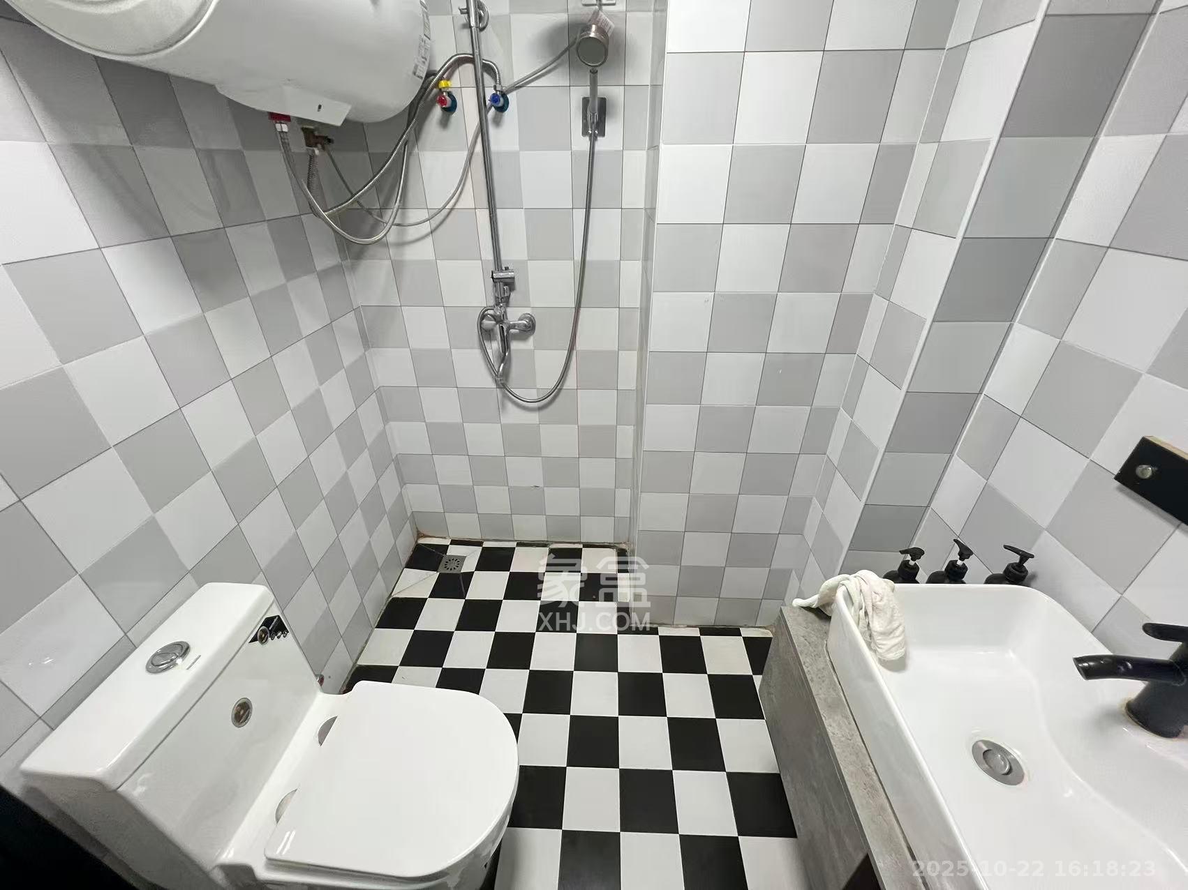 洋湖时代  1室1厅1卫    1000.0元/月 洋湖时代  1室1厅1卫    1000.0元/月室内图