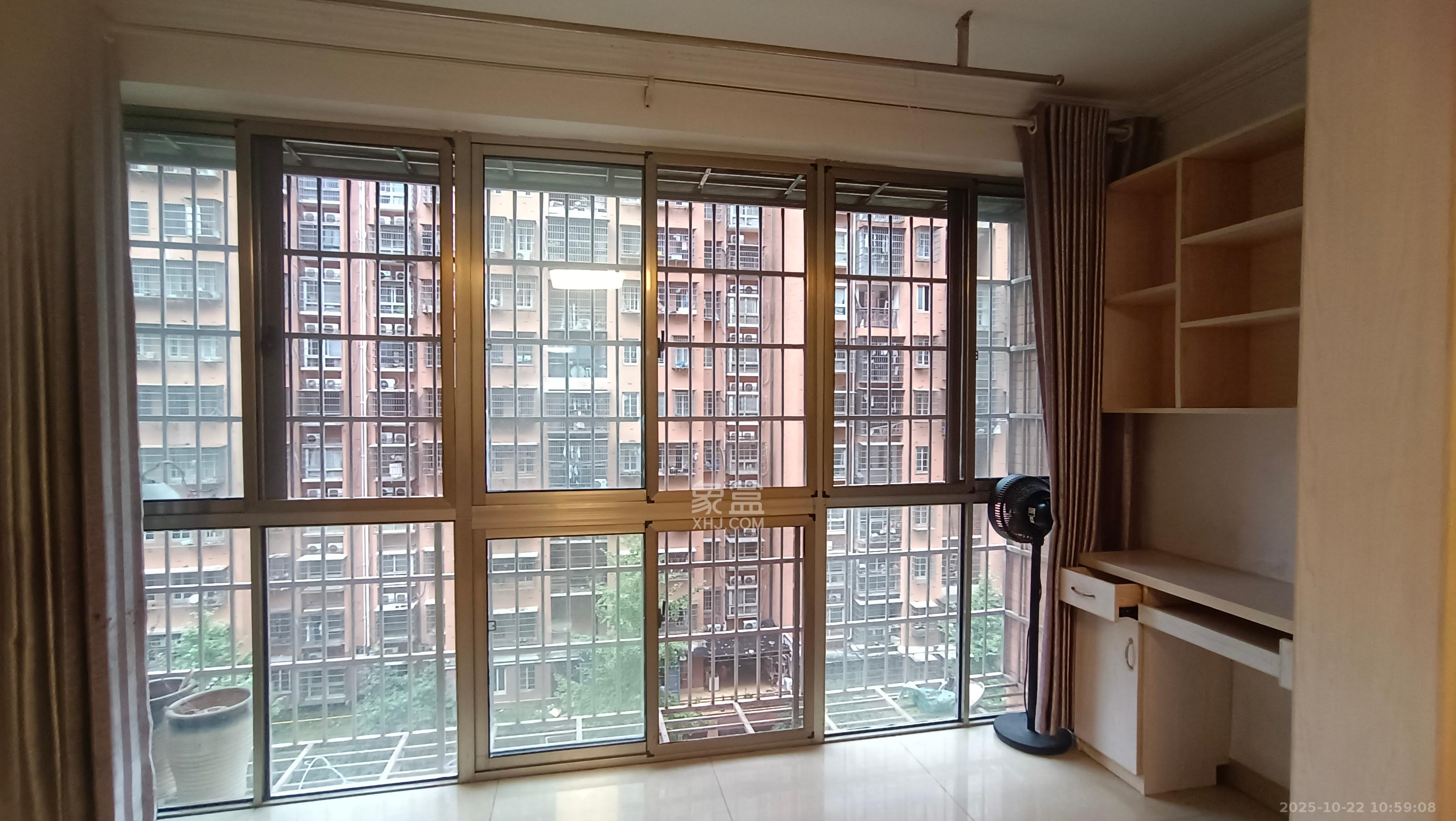 星城新宇月雅苑（月塘小区）  3室2厅2卫    2300.0元/月室内图