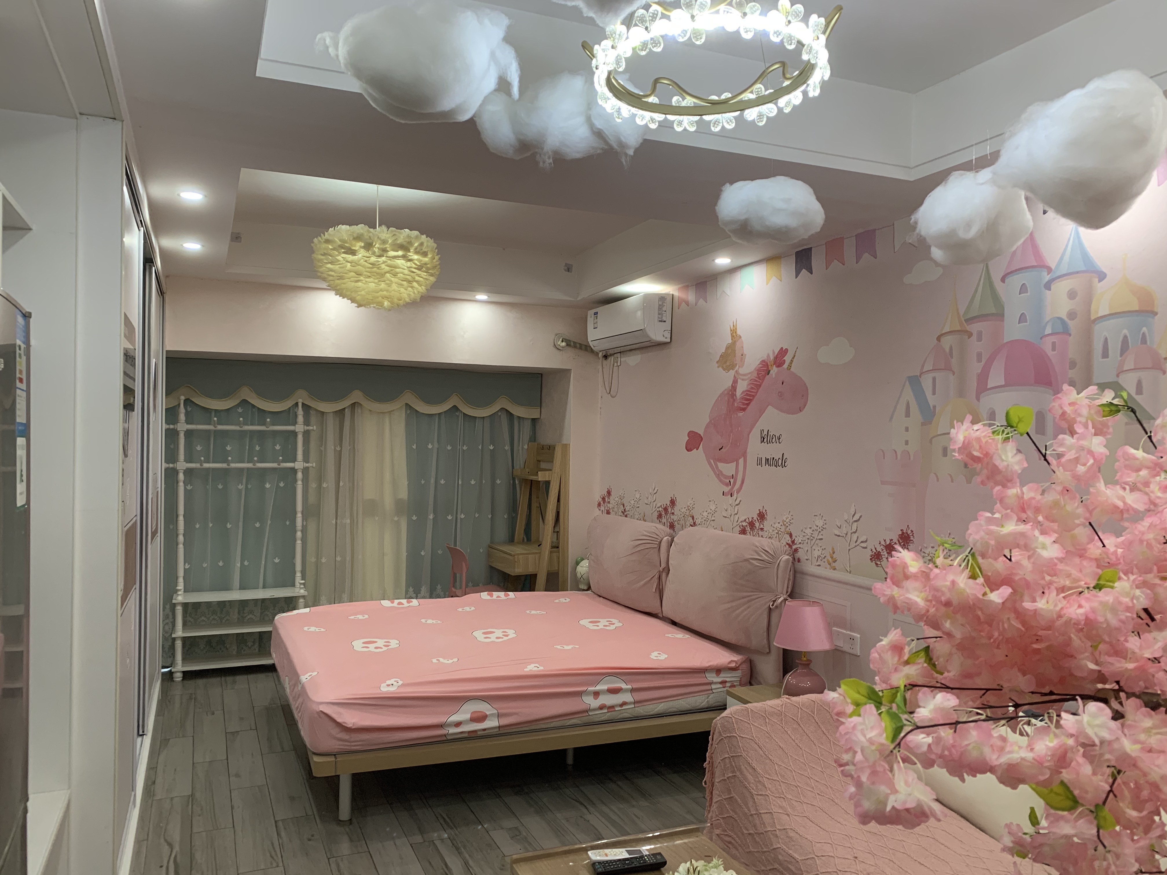 金钟大雁城 1室0厅0卫 1700.0元/月 金钟大雁城 1室0厅0卫 1700.0元/月室内图