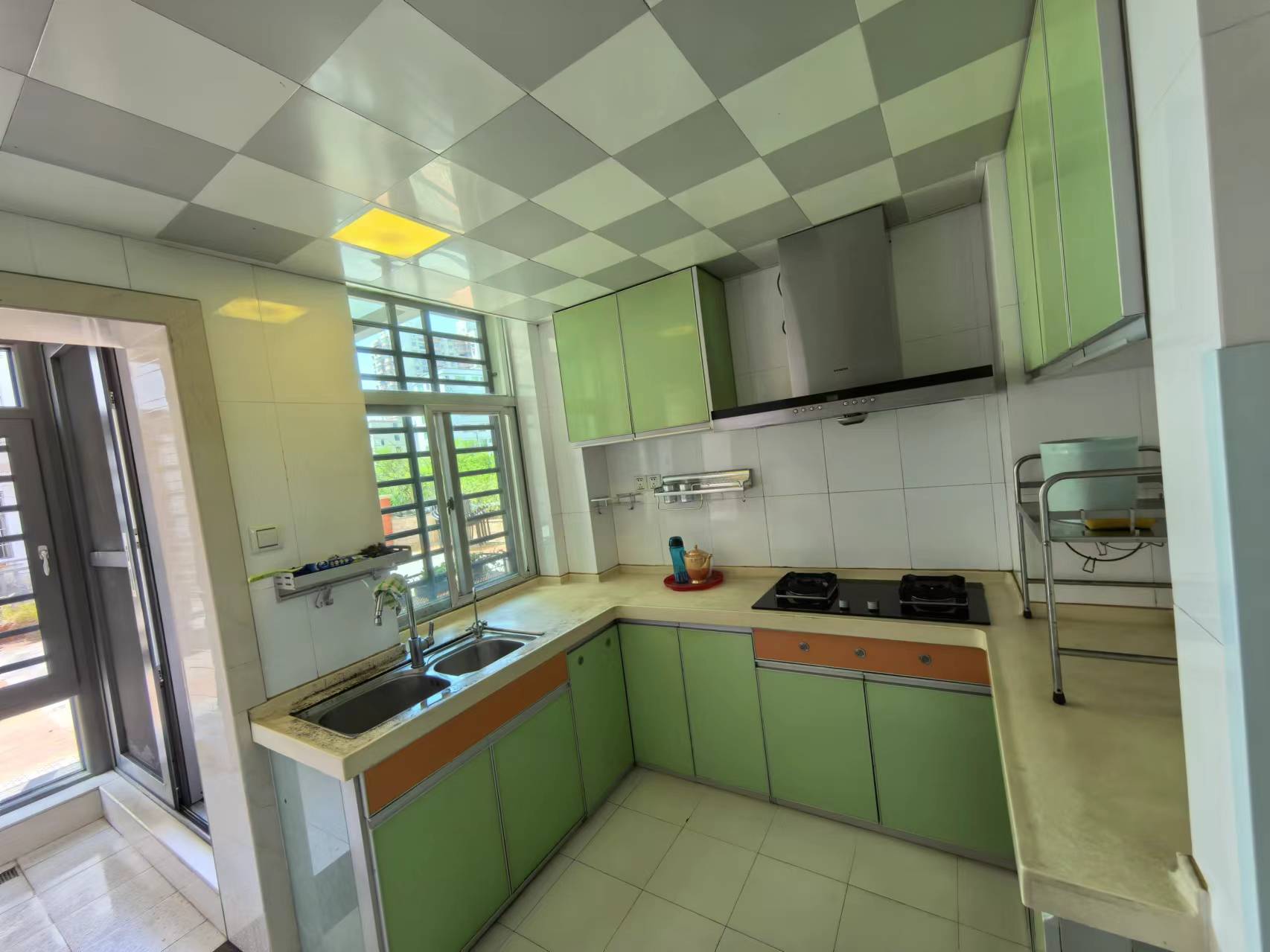 玉兰园 3室2厅2卫 3000.0元/月 玉兰园 3室2厅2卫 3000.0元/月室内图