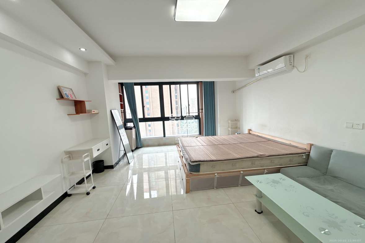 C-park天悦城(紫檀溪苑二期) 1室1厅1卫 1200.0元/月 C-park天悦城(紫檀溪苑二期) 1室1厅1卫 1200.0元/月室内图