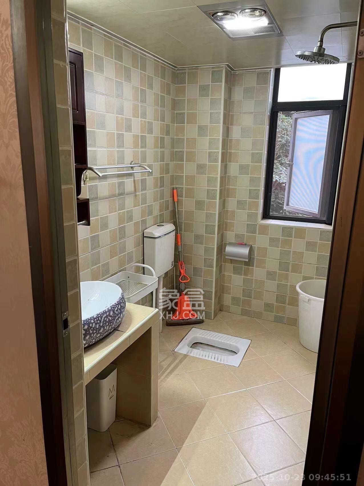 都市兰亭  3室2厅1卫    2300.0元/月室内图