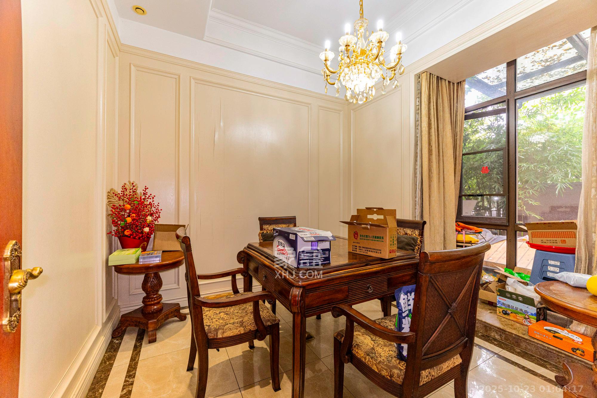 湘龙家园  8室3厅3卫    528.0万 湘龙家园  8室3厅3卫    528.0万其他