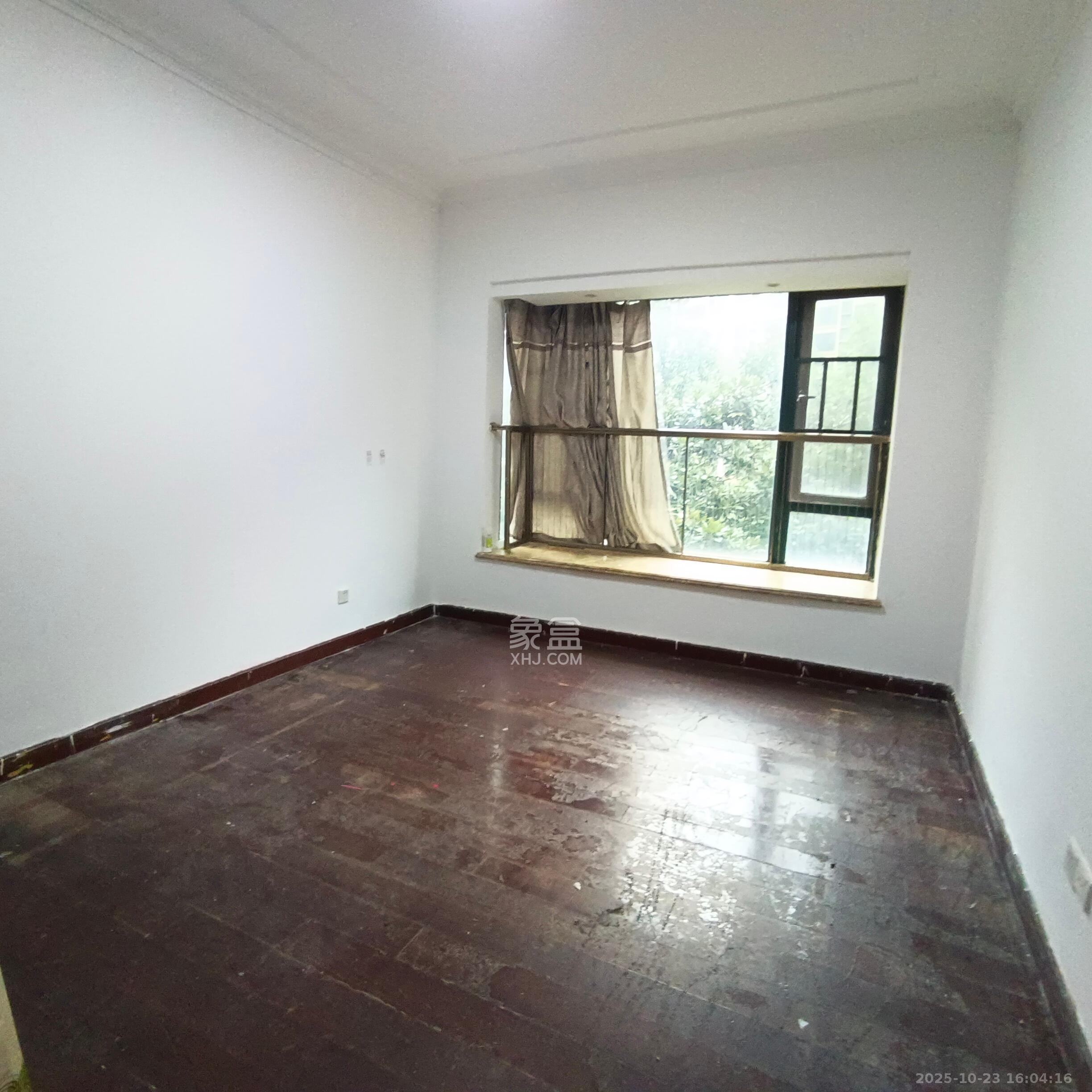 恒大雅苑  5室2厅2卫    8000.0元/月 恒大雅苑  5室2厅2卫    8000.0元/月室内图