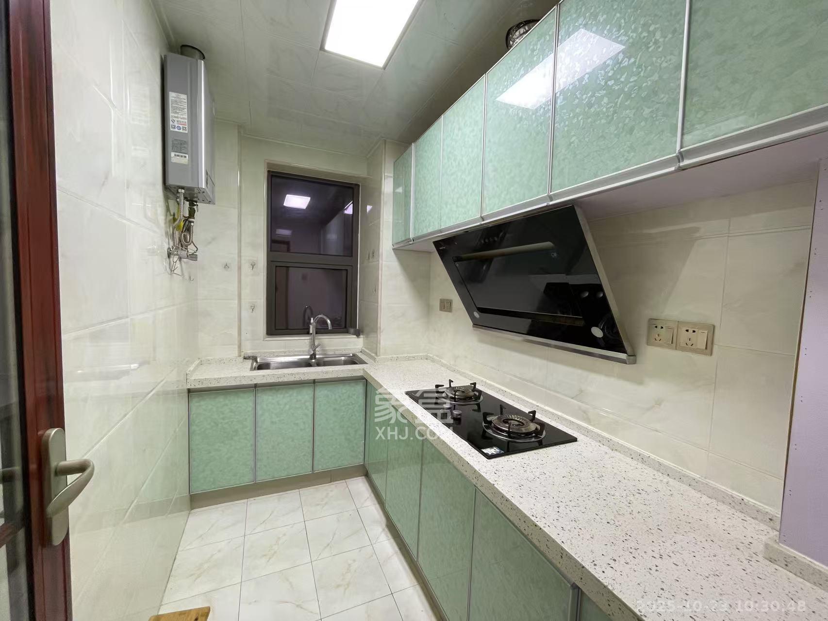 润屋美院  3室2厅1卫    2300.0元/月 润屋美院  3室2厅1卫    2300.0元/月室内图