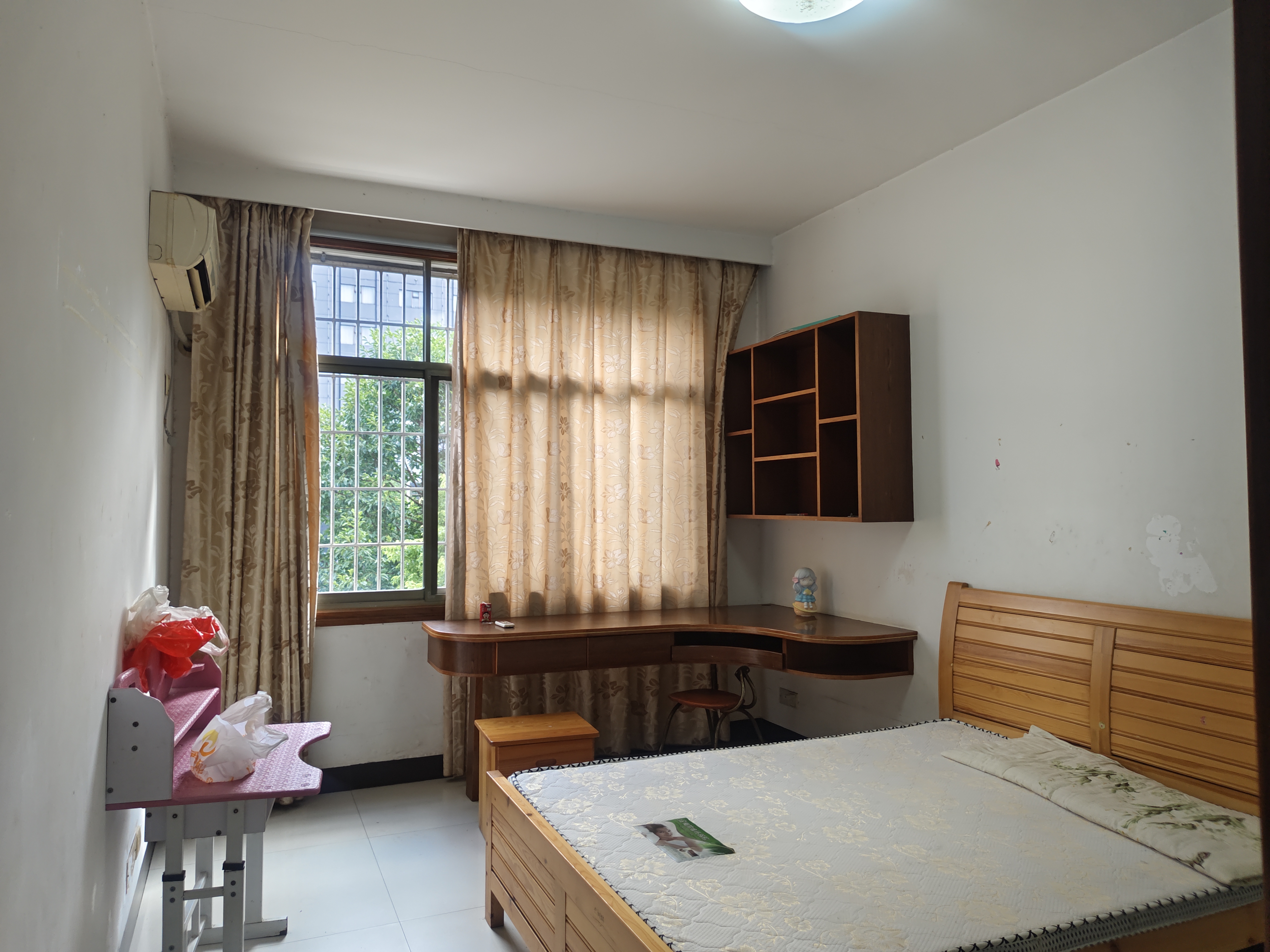 金谷市场 1室0厅0卫 45.0万 金谷市场 1室0厅0卫 45.0万客厅