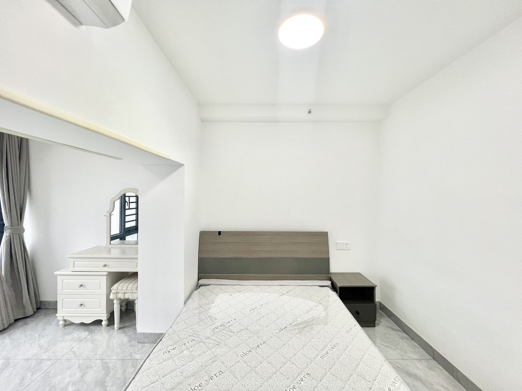 诚方创世纪广场  2室2厅1卫    2500.0元/月室内图