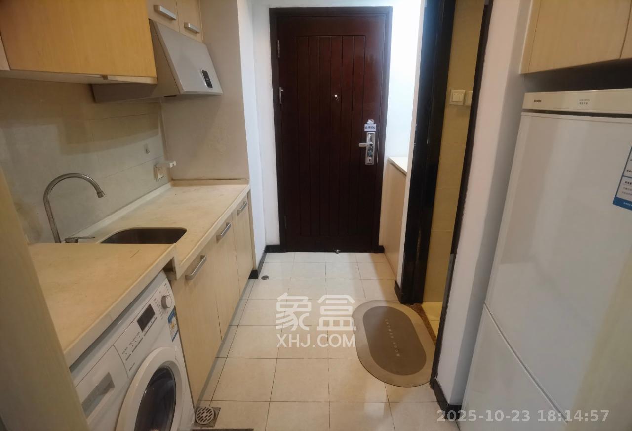 融科檀香山（融科紫檀、香山国际）  1室1厅1卫    1700.0元/月室内图