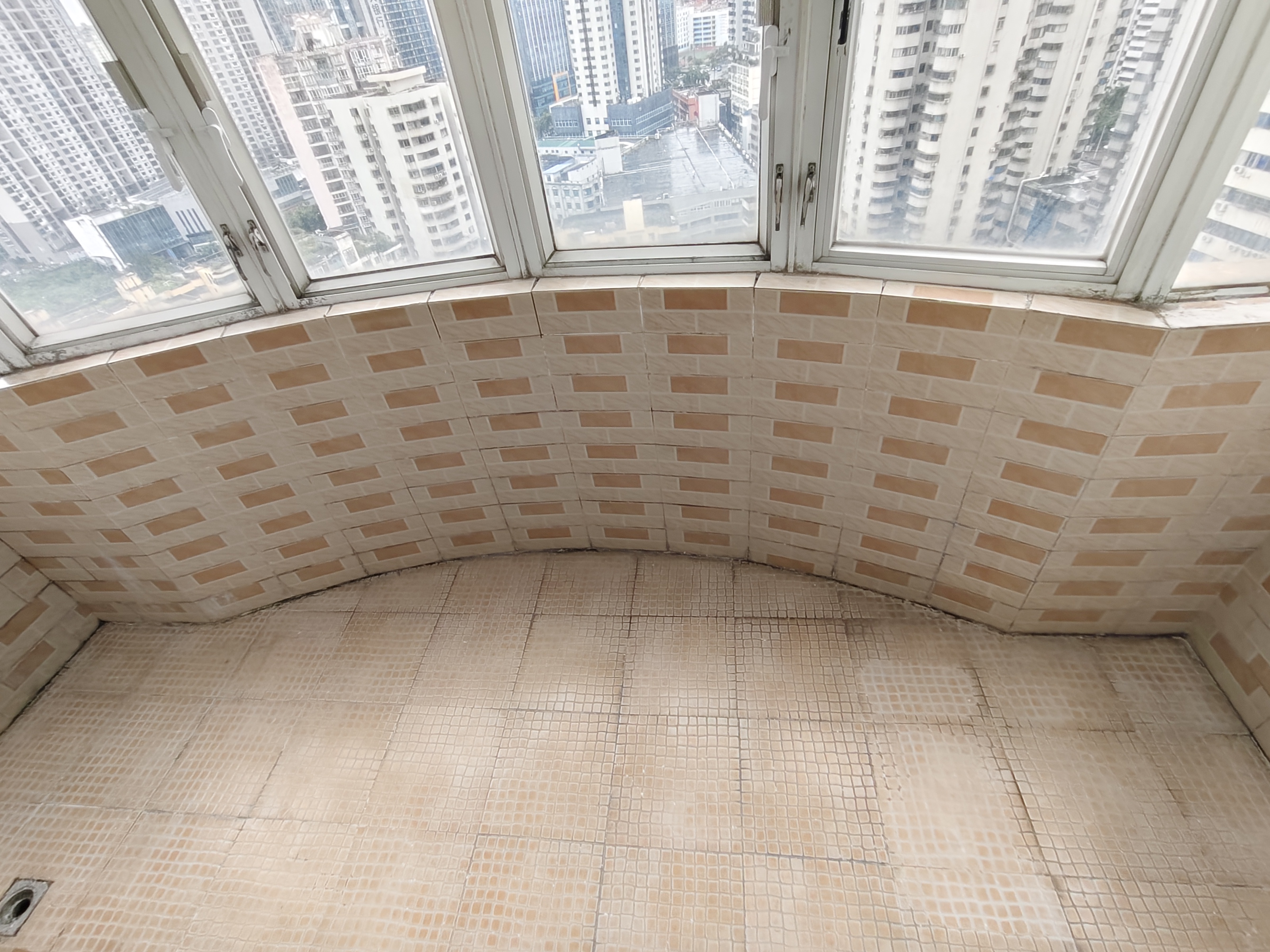 中盐大厦 3室2厅1卫 3200.0元/月 中盐大厦 3室2厅1卫 3200.0元/月室内图