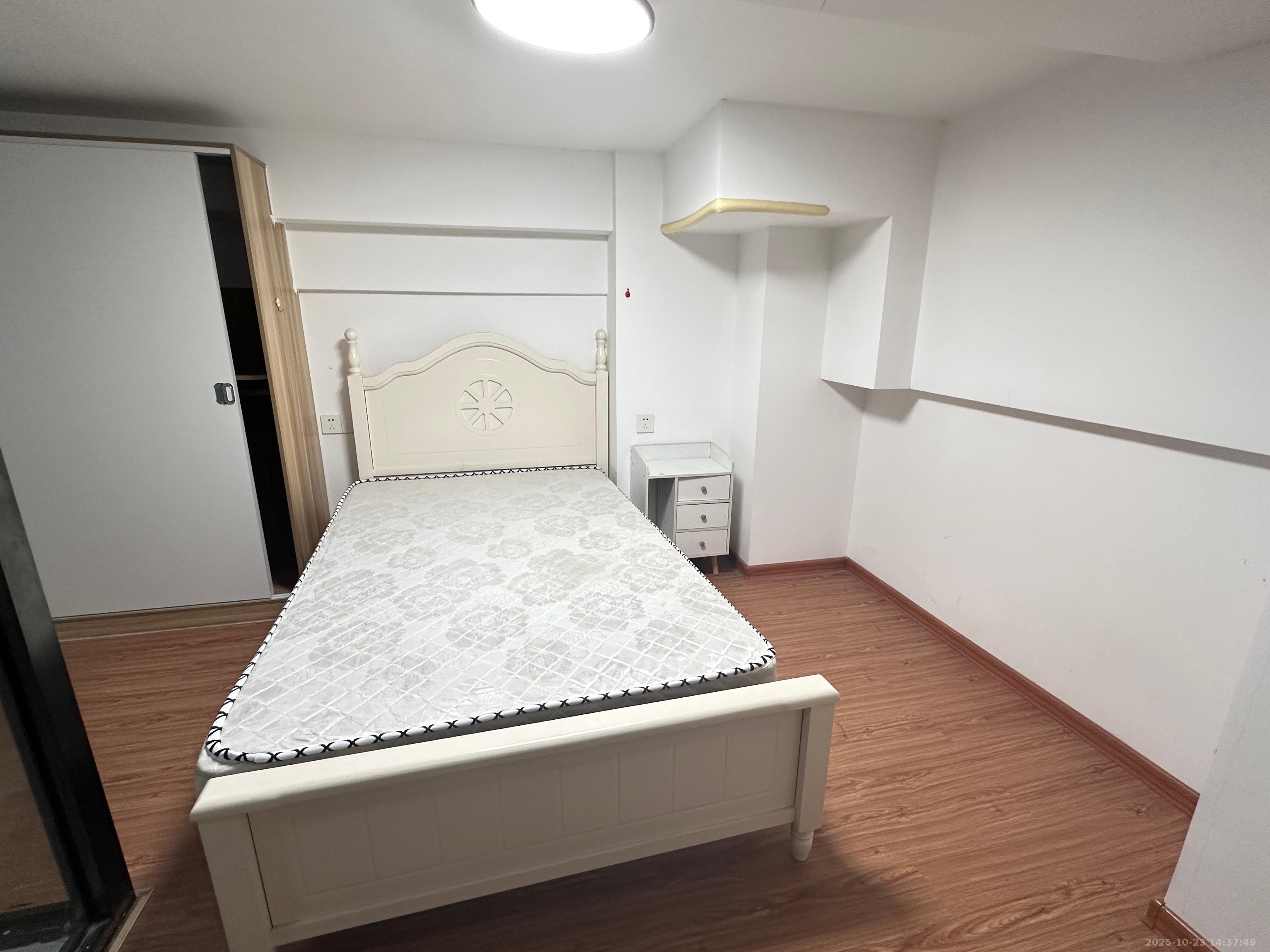 芙蓉万国城MOMA（卓越汇富苑）  2室0厅0卫    1600.0元/月室内图