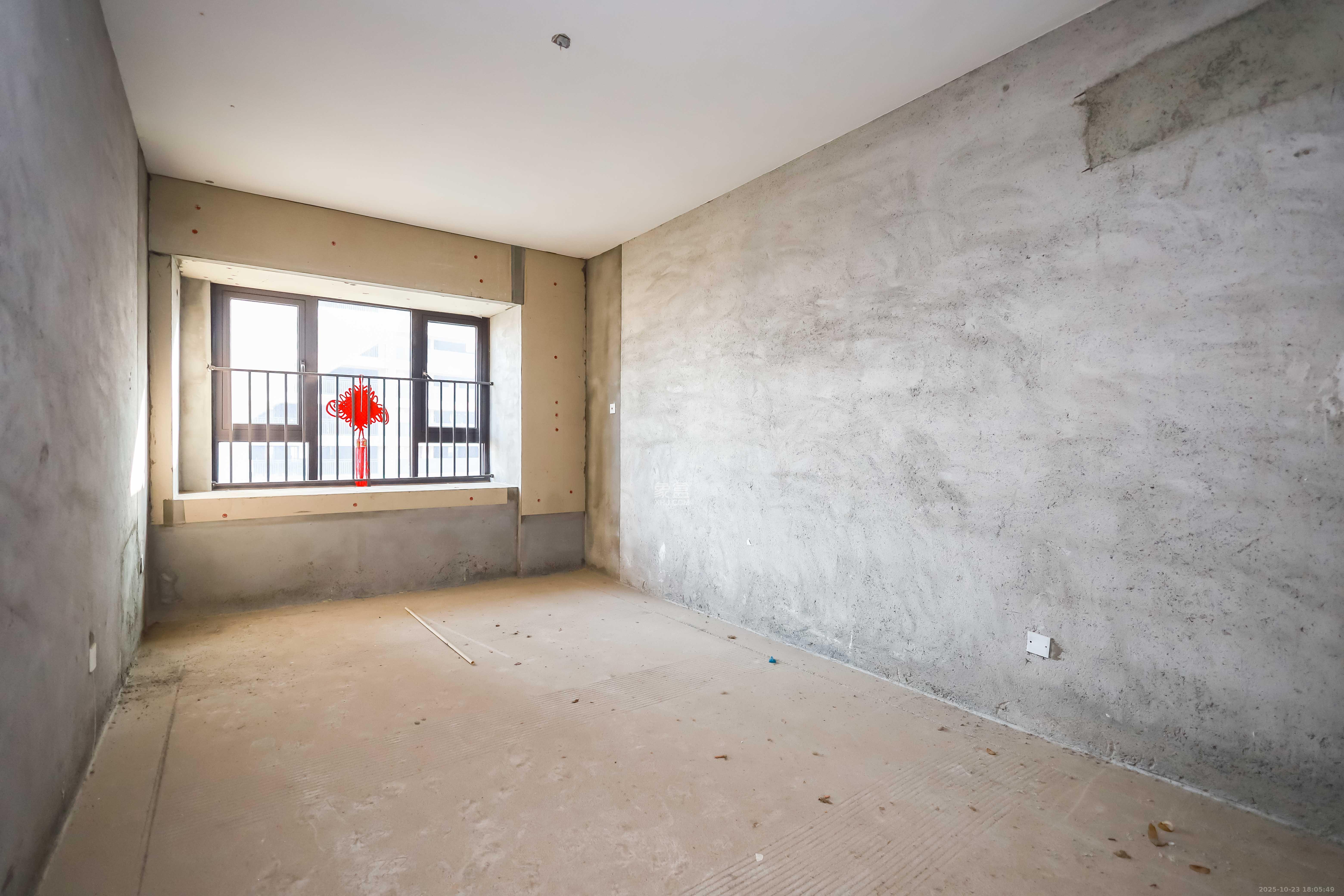 金辉优步花园  2室2厅2卫    80.0万卧室