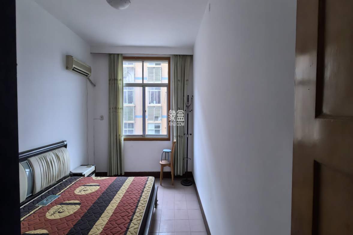 建工局宿舍 3室2厅1卫 1200.0元/月 建工局宿舍 3室2厅1卫 1200.0元/月室内图