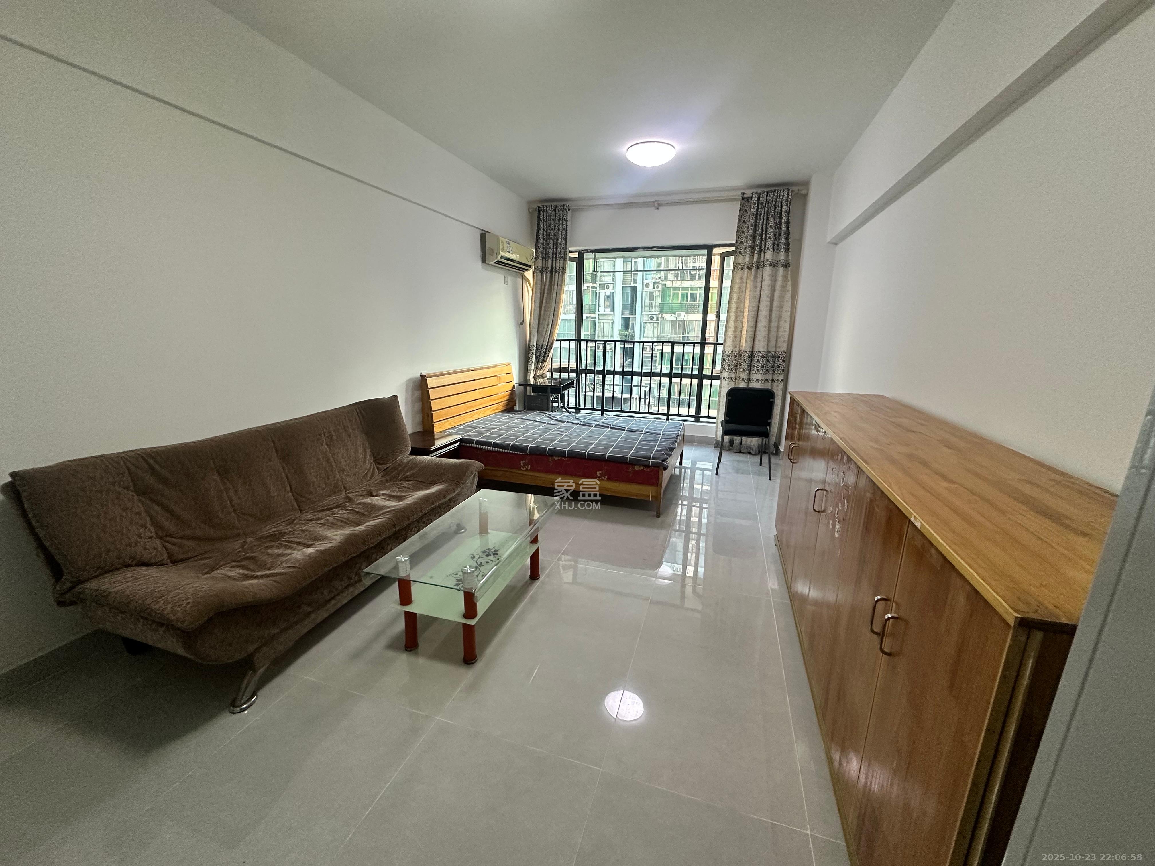 名富公寓  1室1厅1卫    1500.0元/月室内图