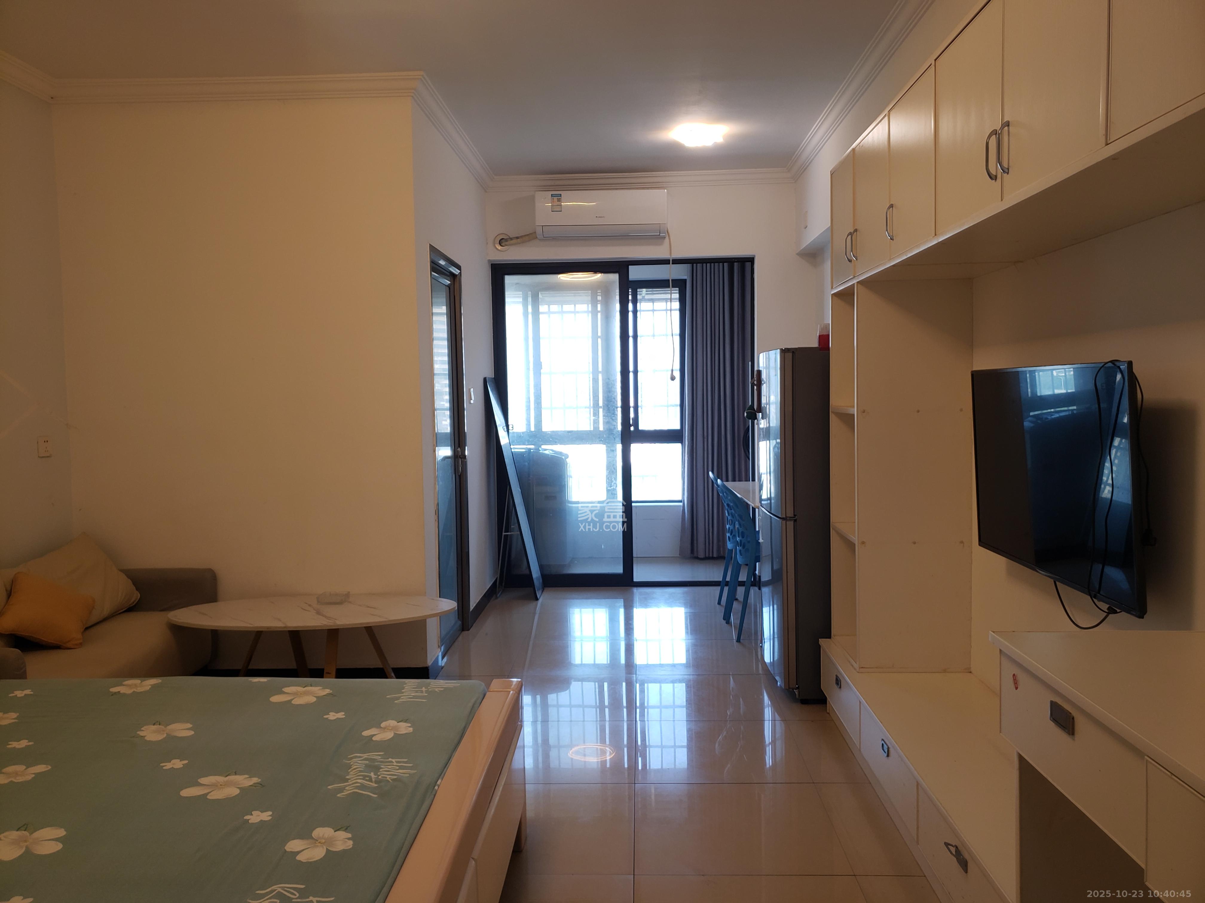 圭塘三小区  1室1厅1卫    1500.0元/月 圭塘三小区  1室1厅1卫    1500.0元/月室内图