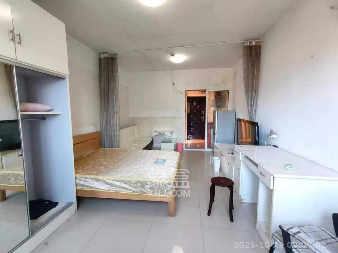 2076至高点 1室1厅1卫 1350.0元/月 2076至高点 1室1厅1卫 1350.0元/月室内图