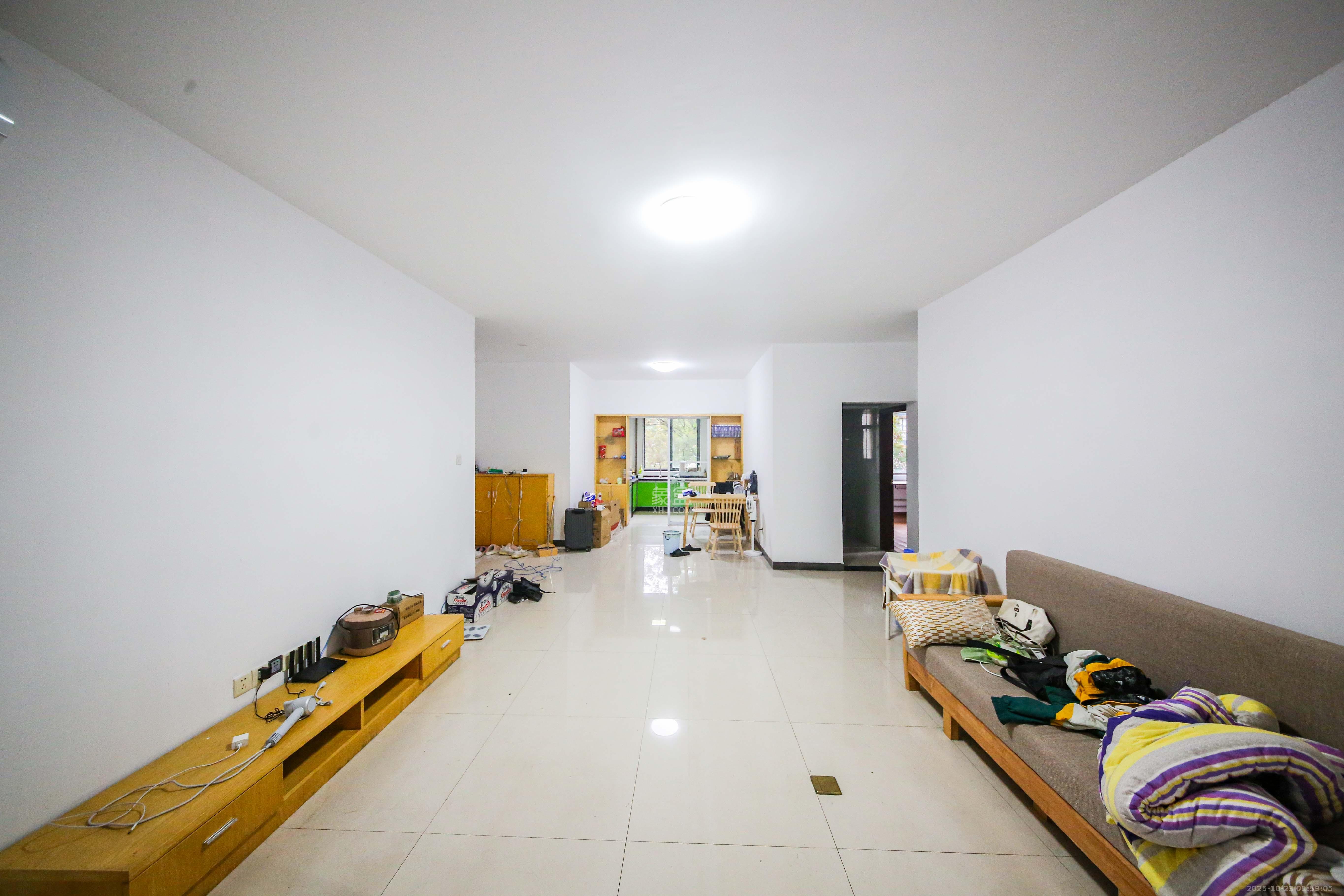 博林金谷  3室2厅2卫    125.0万 博林金谷  3室2厅2卫    125.0万