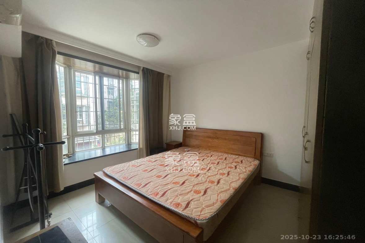 金桂小区一期 2室1厅1卫 1800.0元/月 金桂小区一期 2室1厅1卫 1800.0元/月室内图