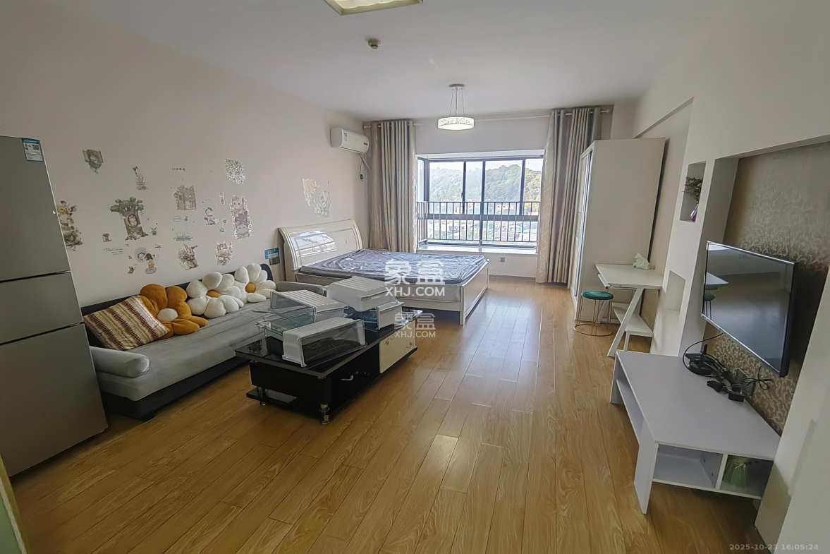 世纪桃花苑  1室0厅1卫    1100.0元/月 世纪桃花苑  1室0厅1卫    1100.0元/月室内图