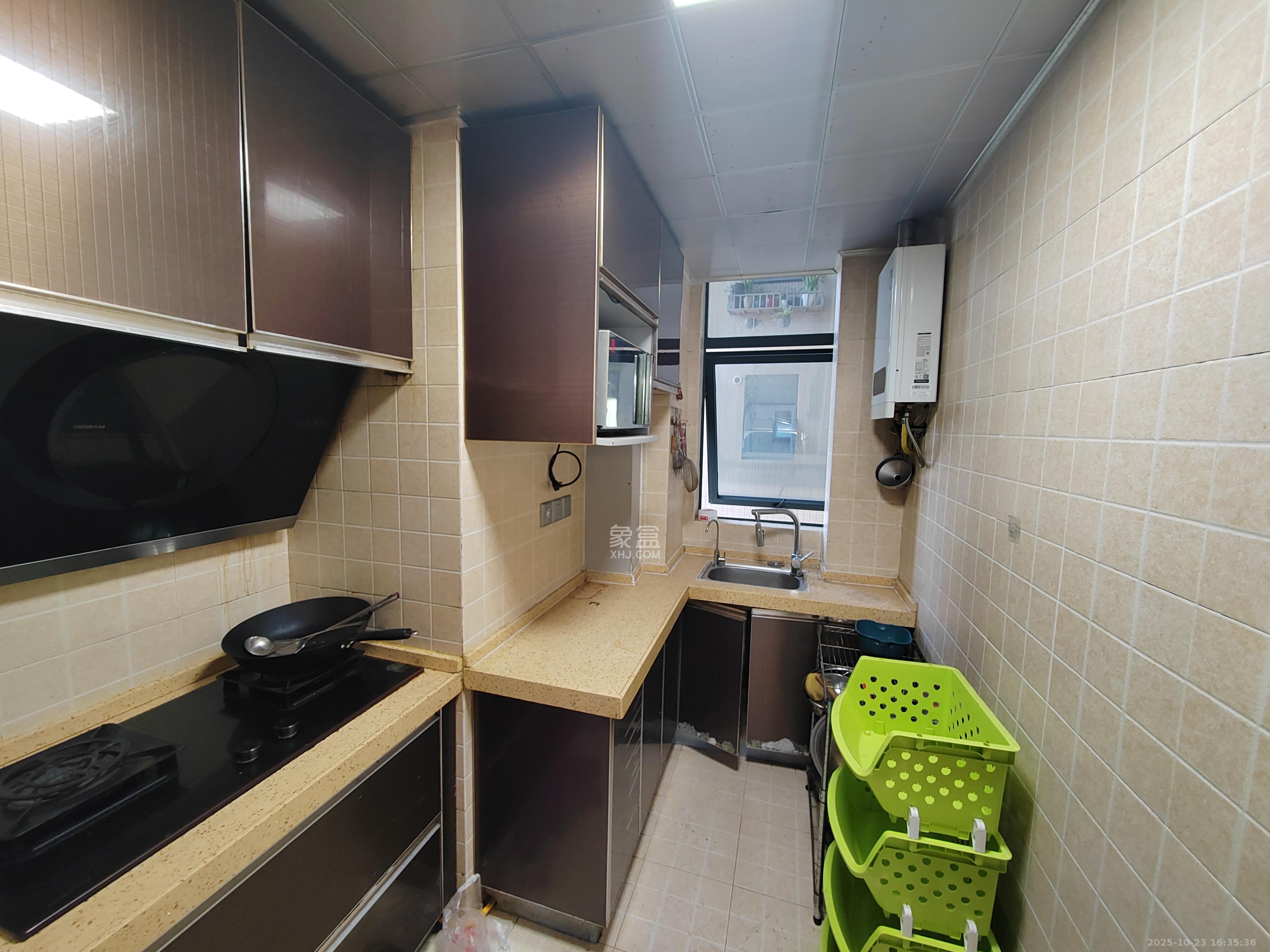 高升金典 2室1厅1卫 2300.0元/月 高升金典 2室1厅1卫 2300.0元/月室内图