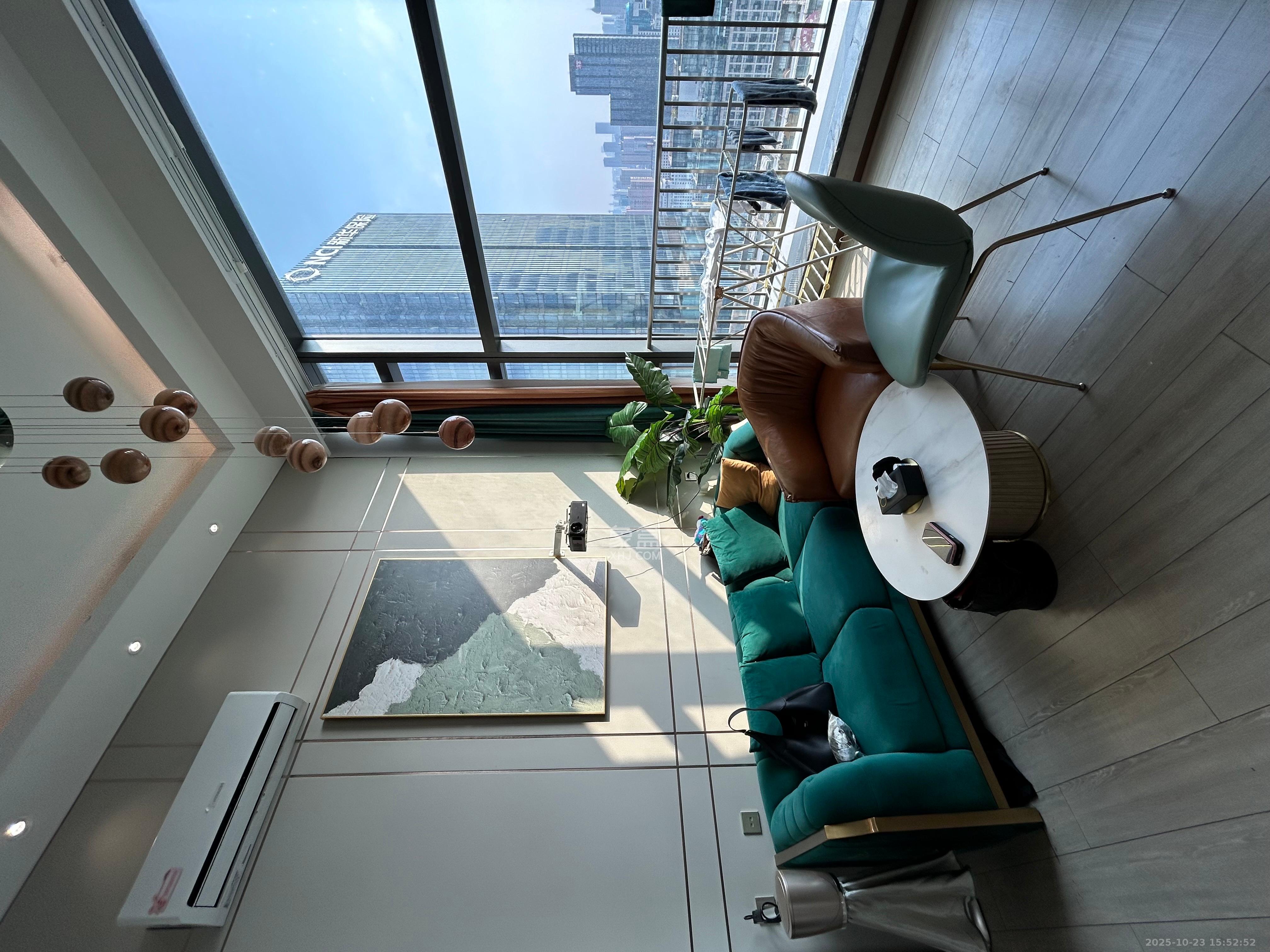 华远华时代  4室2厅2卫    4300.0元/月