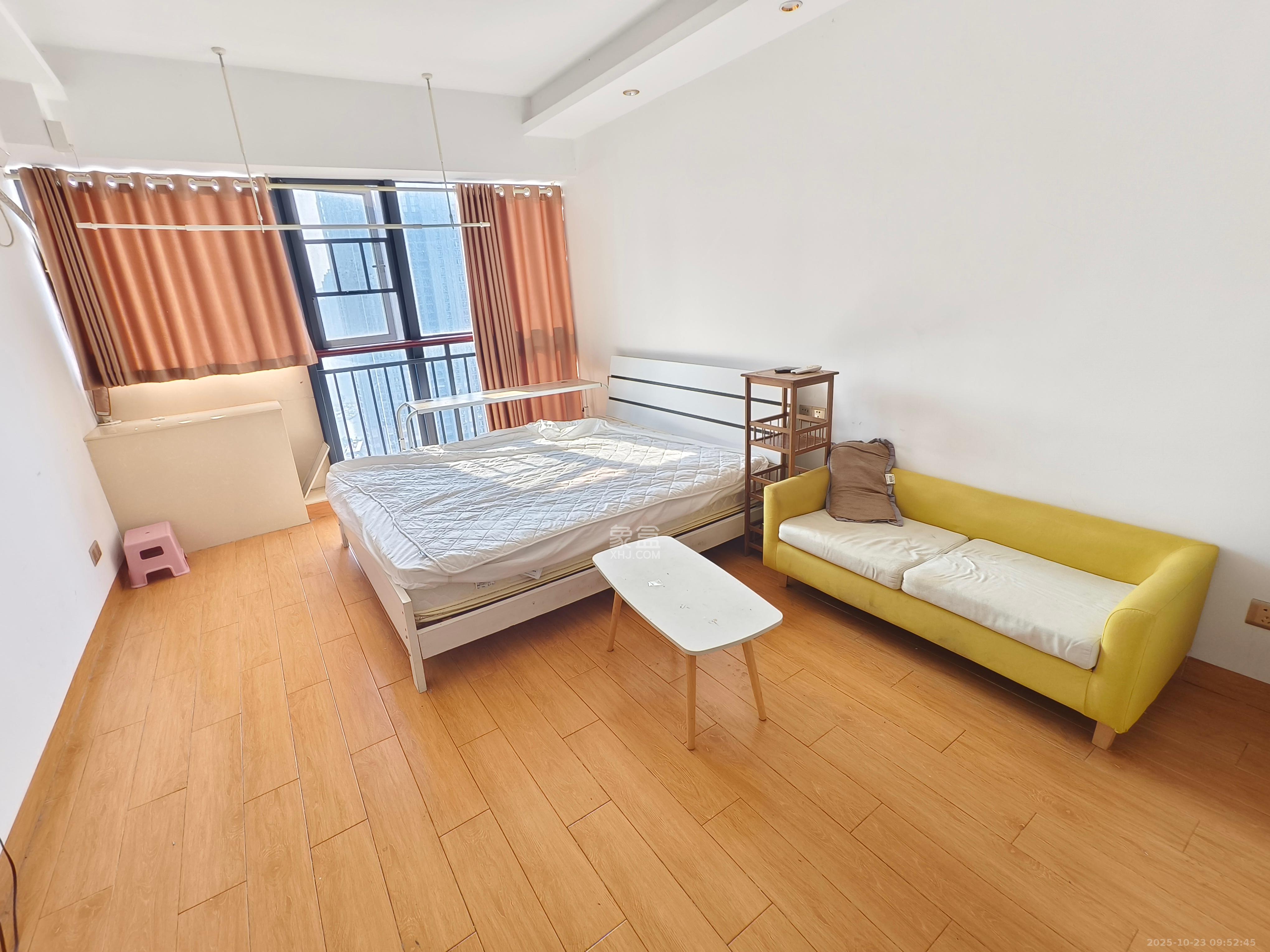 达美美立方 1室1厅1卫 1600.0元/月 达美美立方 1室1厅1卫 1600.0元/月室内图