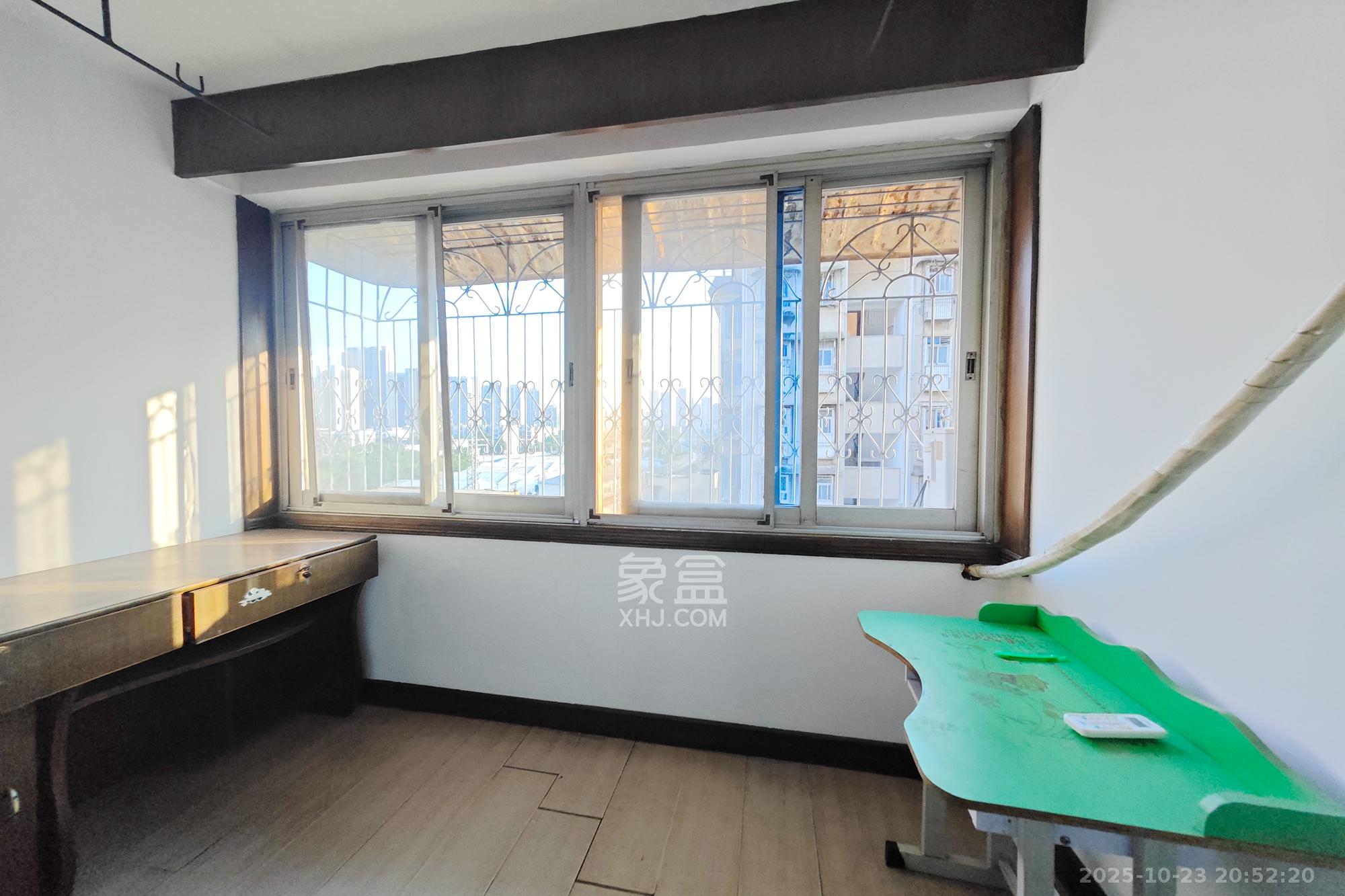 狮子山二片  2室2厅1卫    36.5万 狮子山二片  2室2厅1卫    36.5万阳台