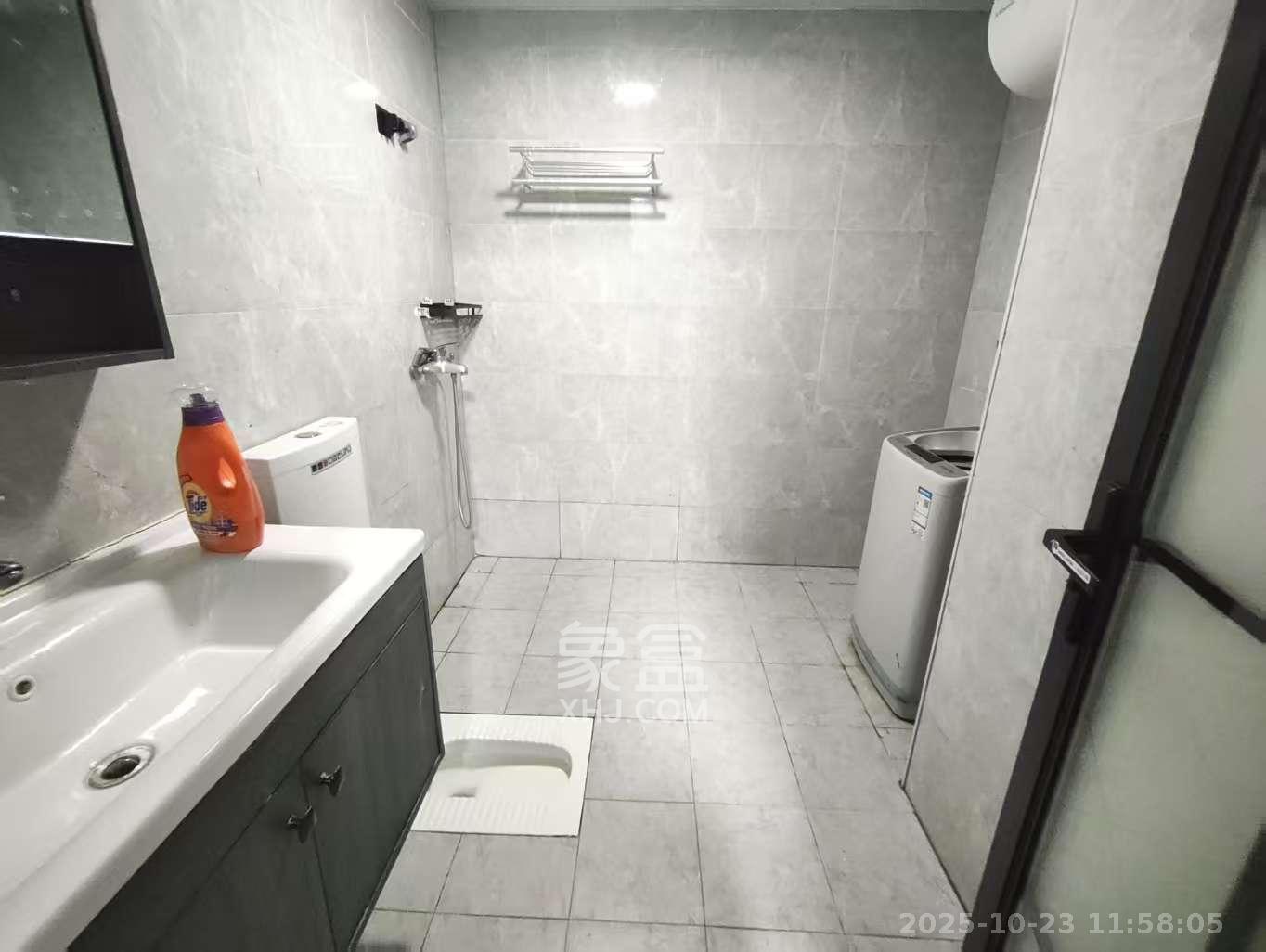 湘熙水郡(观澜海赋家园)  1室1厅1卫    1300.0元/月 湘熙水郡(观澜海赋家园)  1室1厅1卫    1300.0元/月室内图