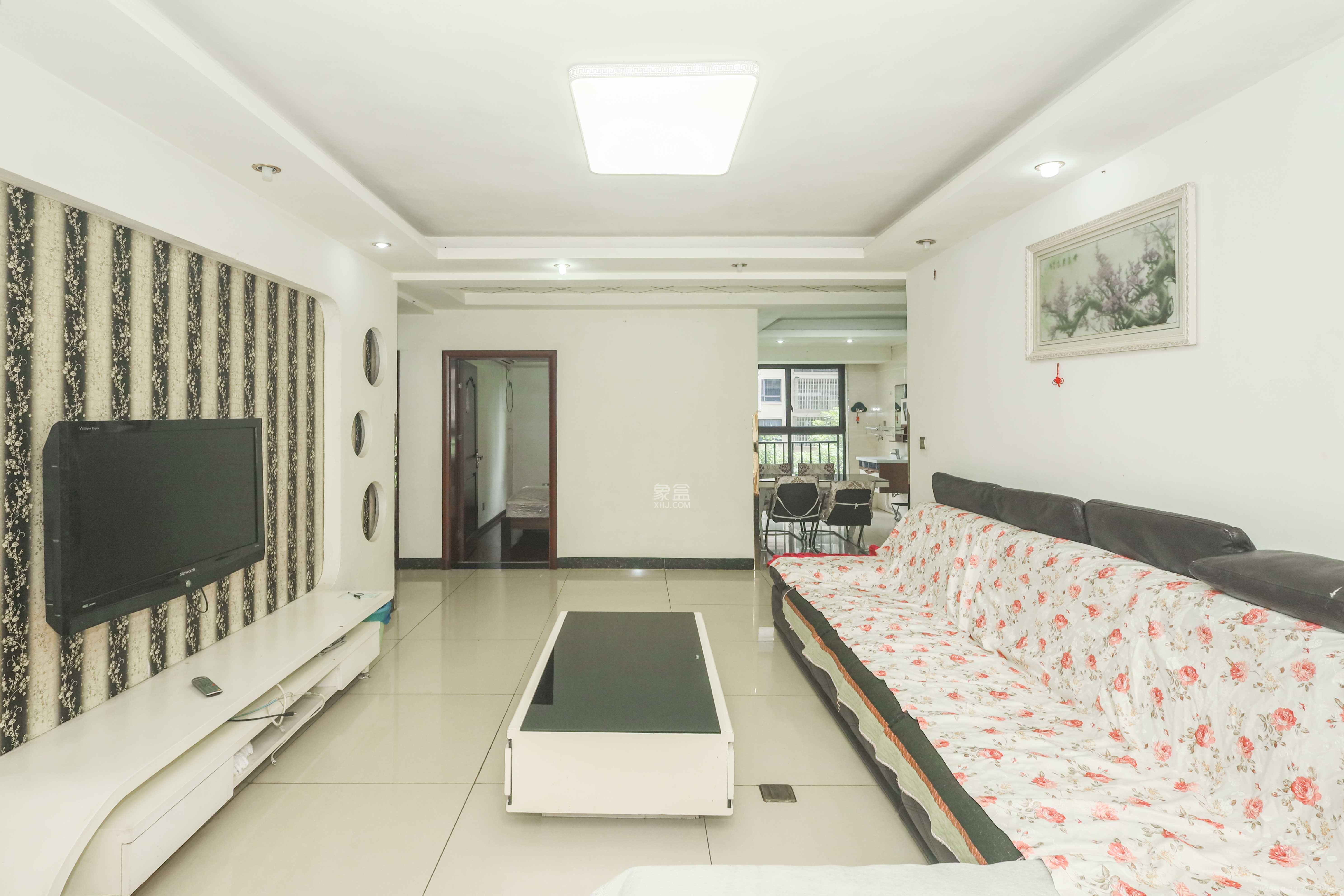 保利麓谷林语E区  3室2厅1卫    2400.0元/月室内图