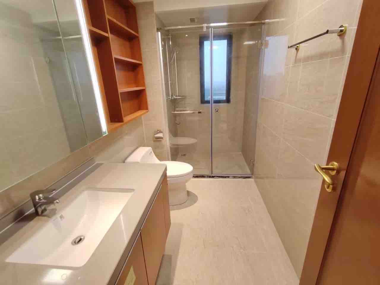 恒大美丽沙天珺湾  4室2厅2卫    410.0万客厅