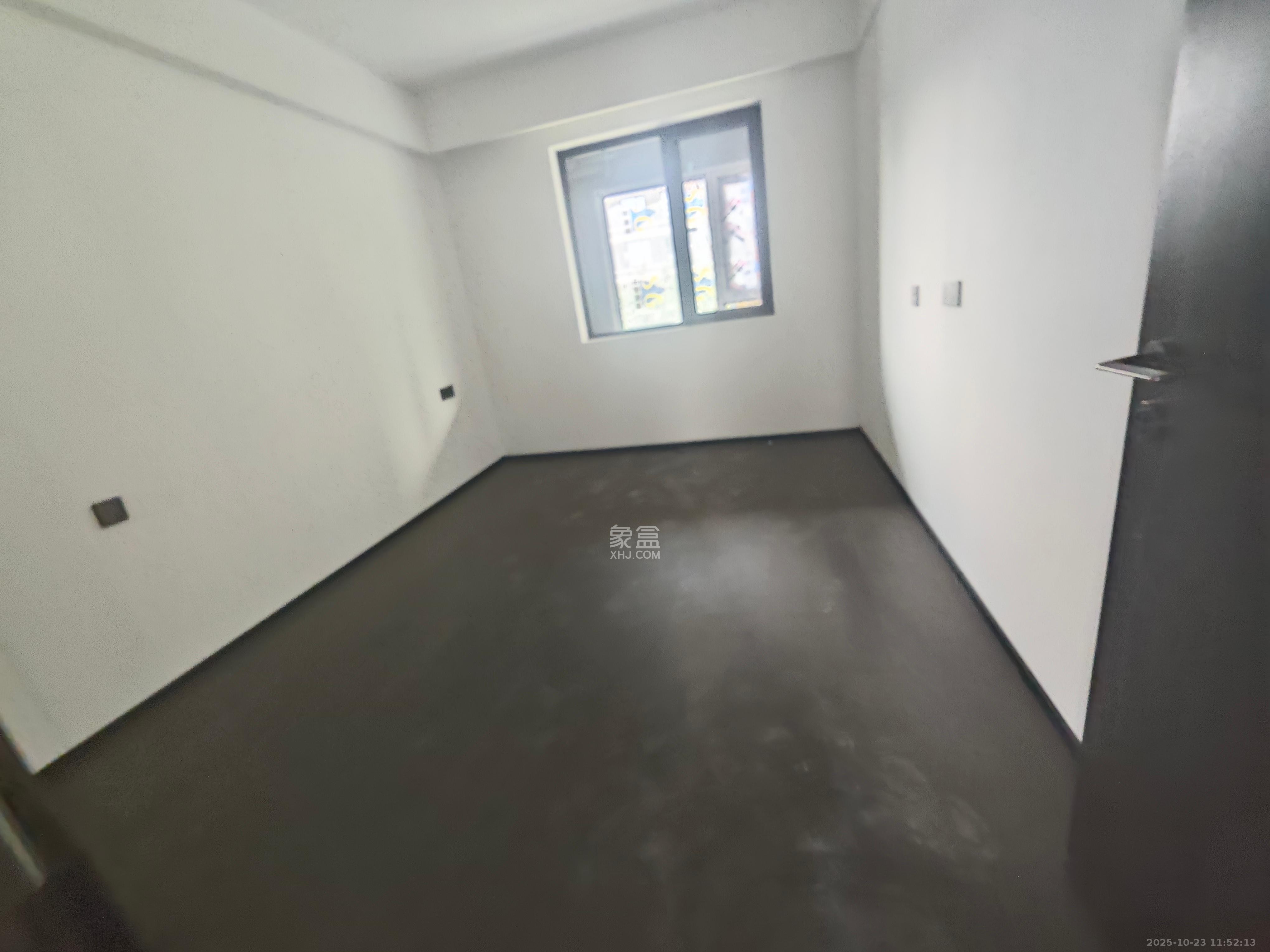 万科松湖天地 4室2厅3卫 8000.0元/月 万科松湖天地 4室2厅3卫 8000.0元/月室内图