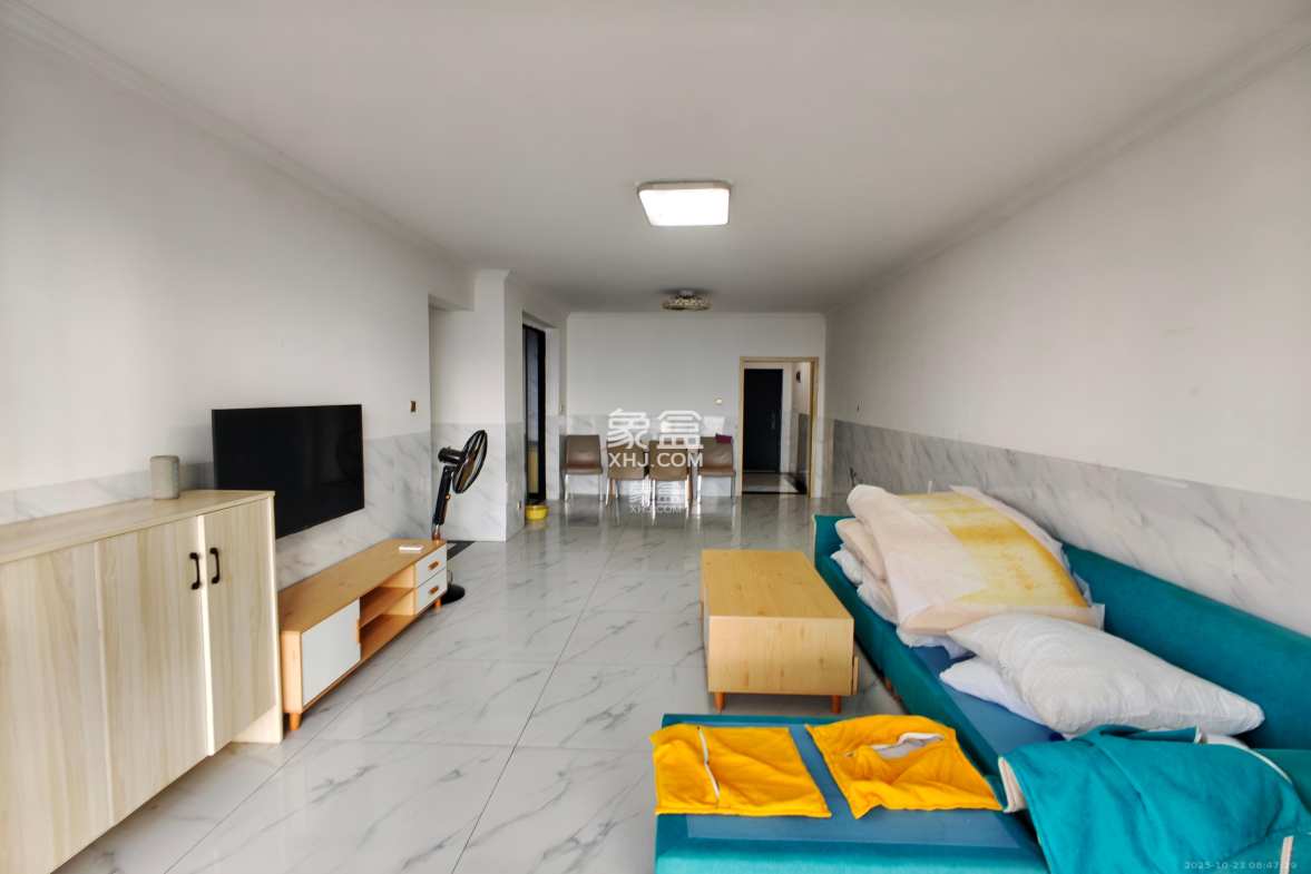 丰禧园  3室1厅1卫    2800.0元/月 丰禧园  3室1厅1卫    2800.0元/月室内图