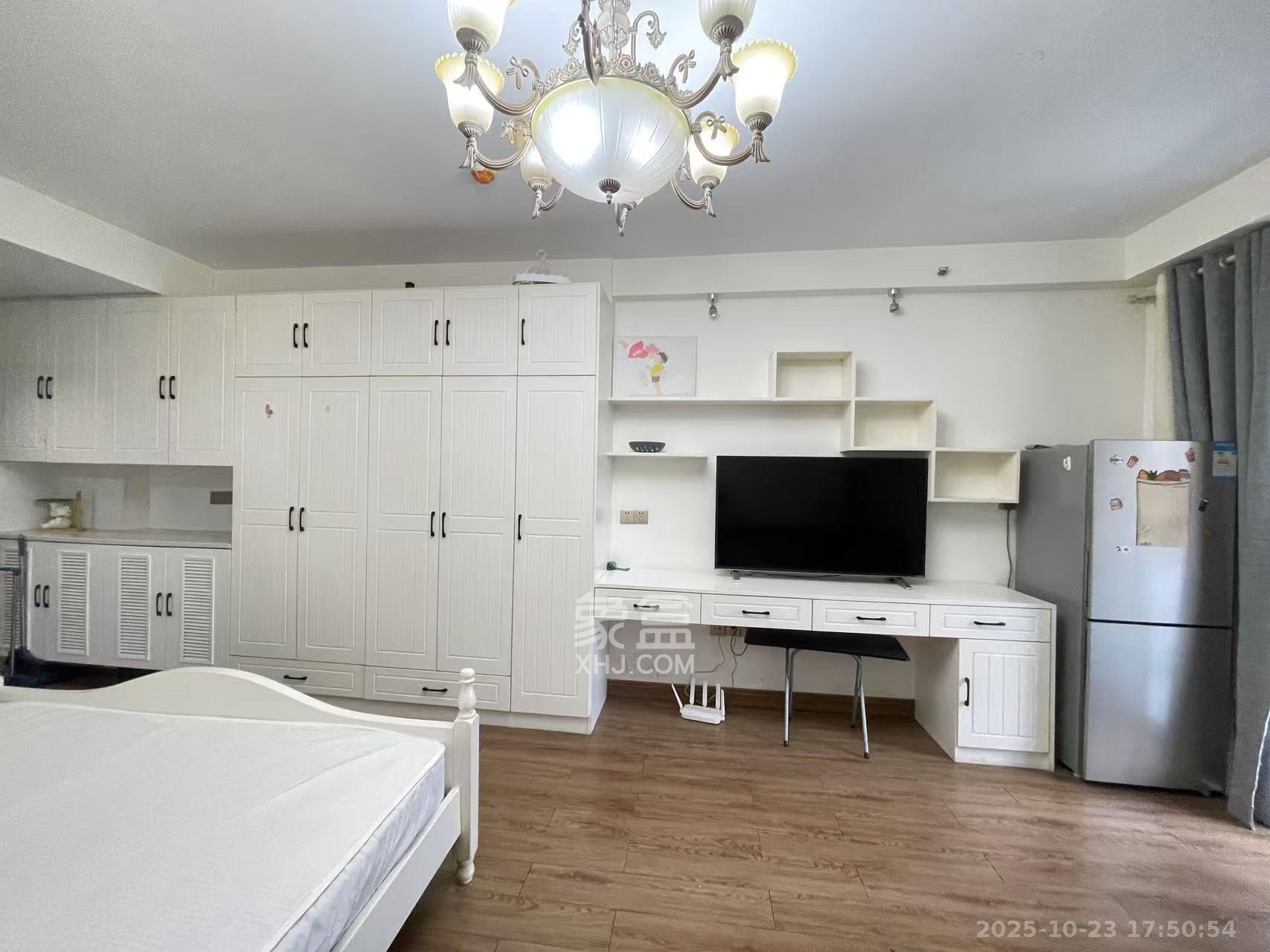 天鸿天府(天鸿中央大院)  1室1厅1卫    1500.0元/月 天鸿天府(天鸿中央大院)  1室1厅1卫    1500.0元/月室内图