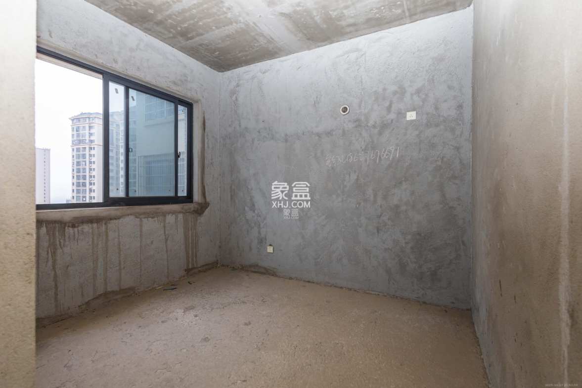 佳美紫郡 2室2厅1卫 39.8万 佳美紫郡 2室2厅1卫 39.8万卧室